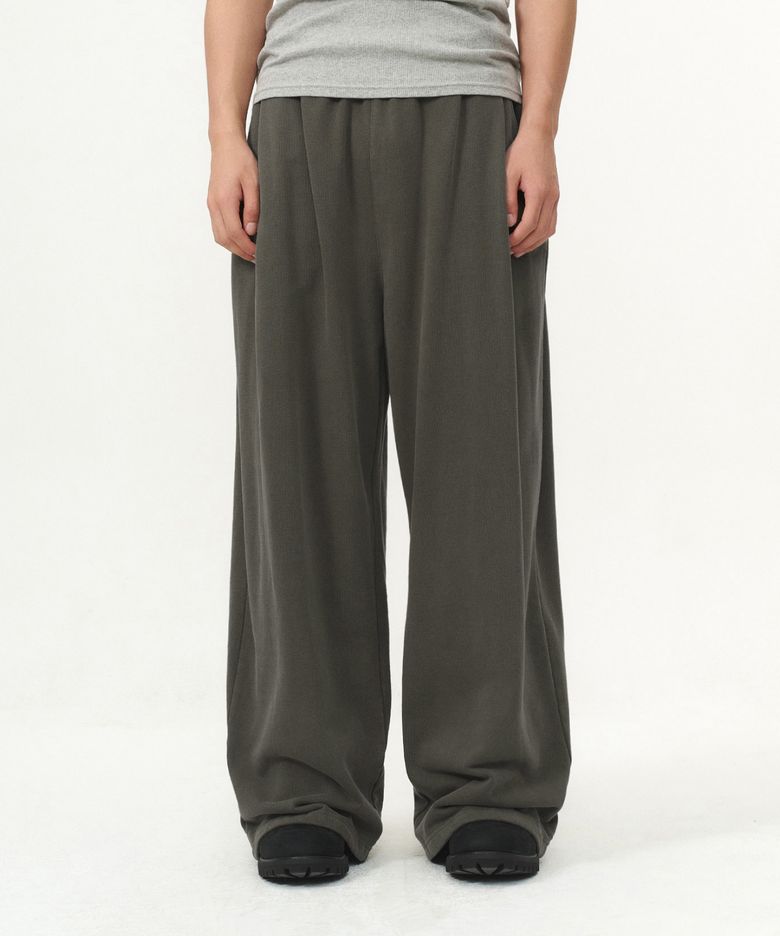 PIGMENT DAMAGE SWEAT PANTS (OLIVE DRAB)