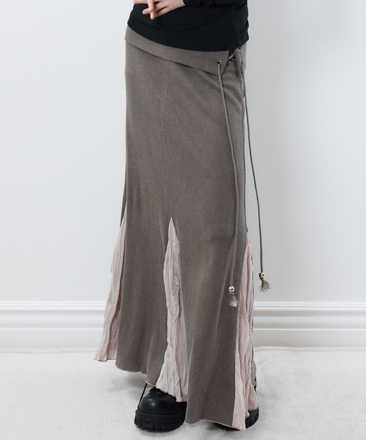 러브이즈트루(LUVISTRUE) RL FOLDING LONG SKIRT(BROWN)