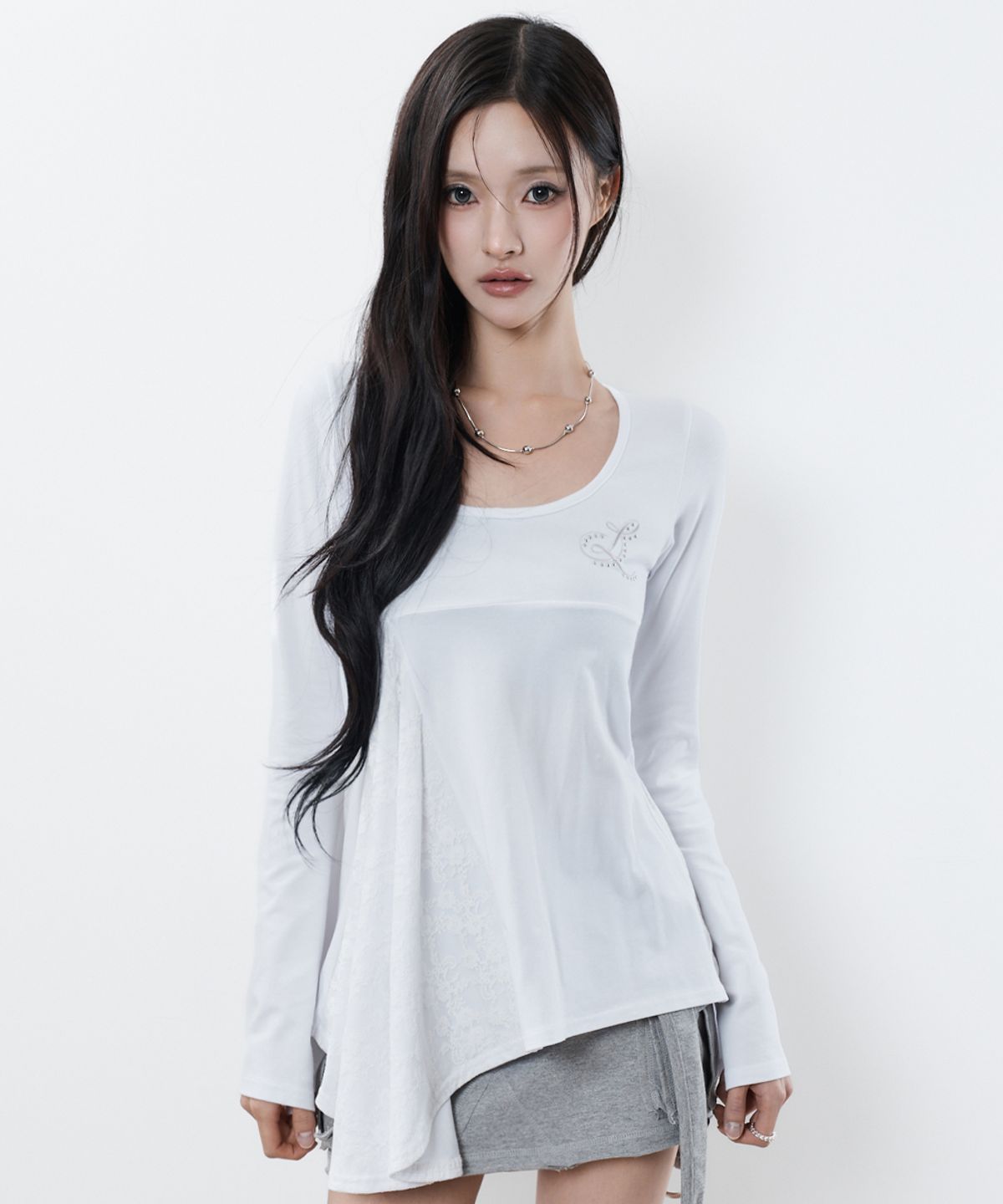 러브이즈트루(LUVISTRUE) RL LAYERED LACE TEE(WHITE)