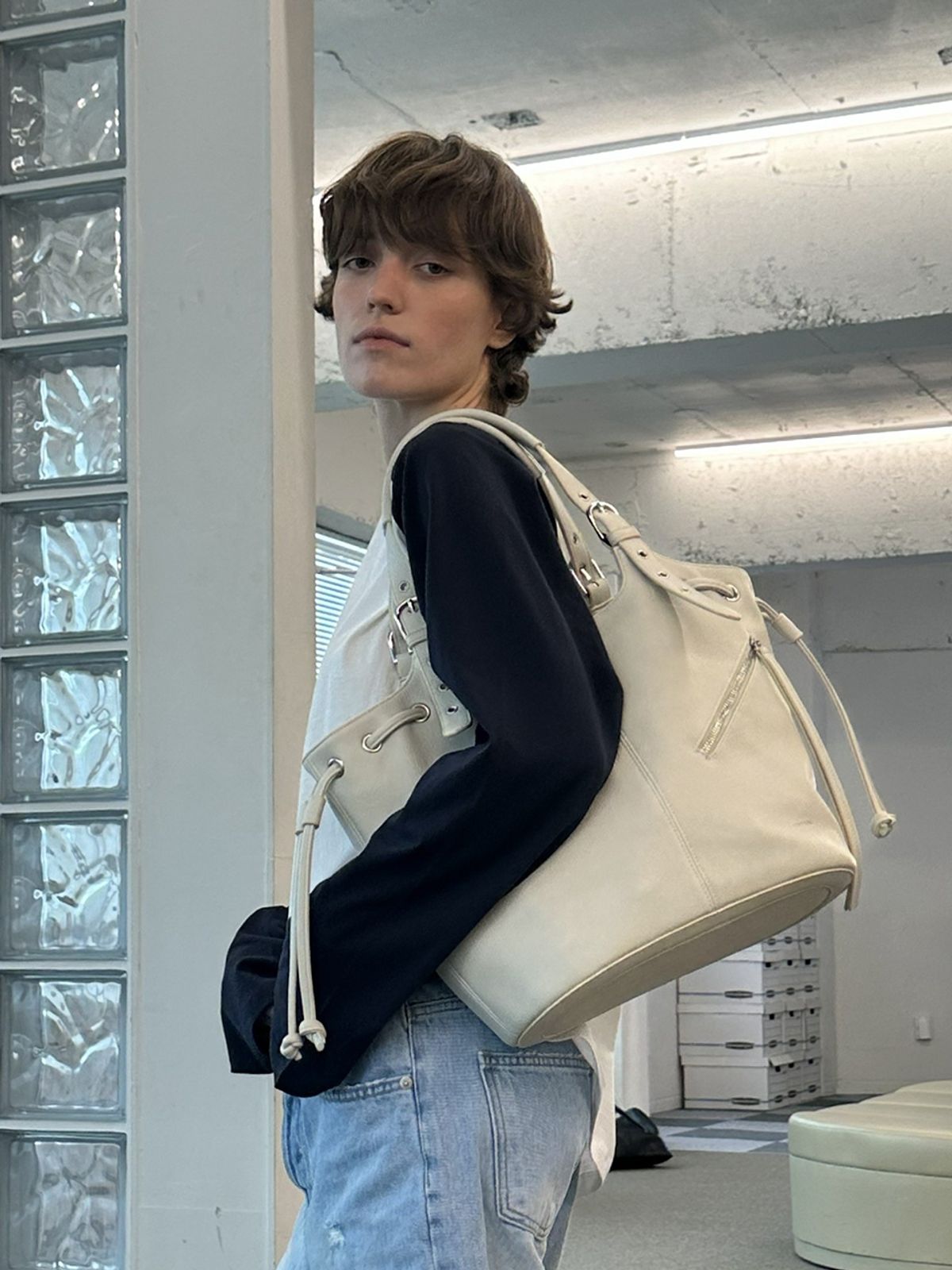 데누(DENU) Magrini Eyelet Shopper Bag [Ivory]