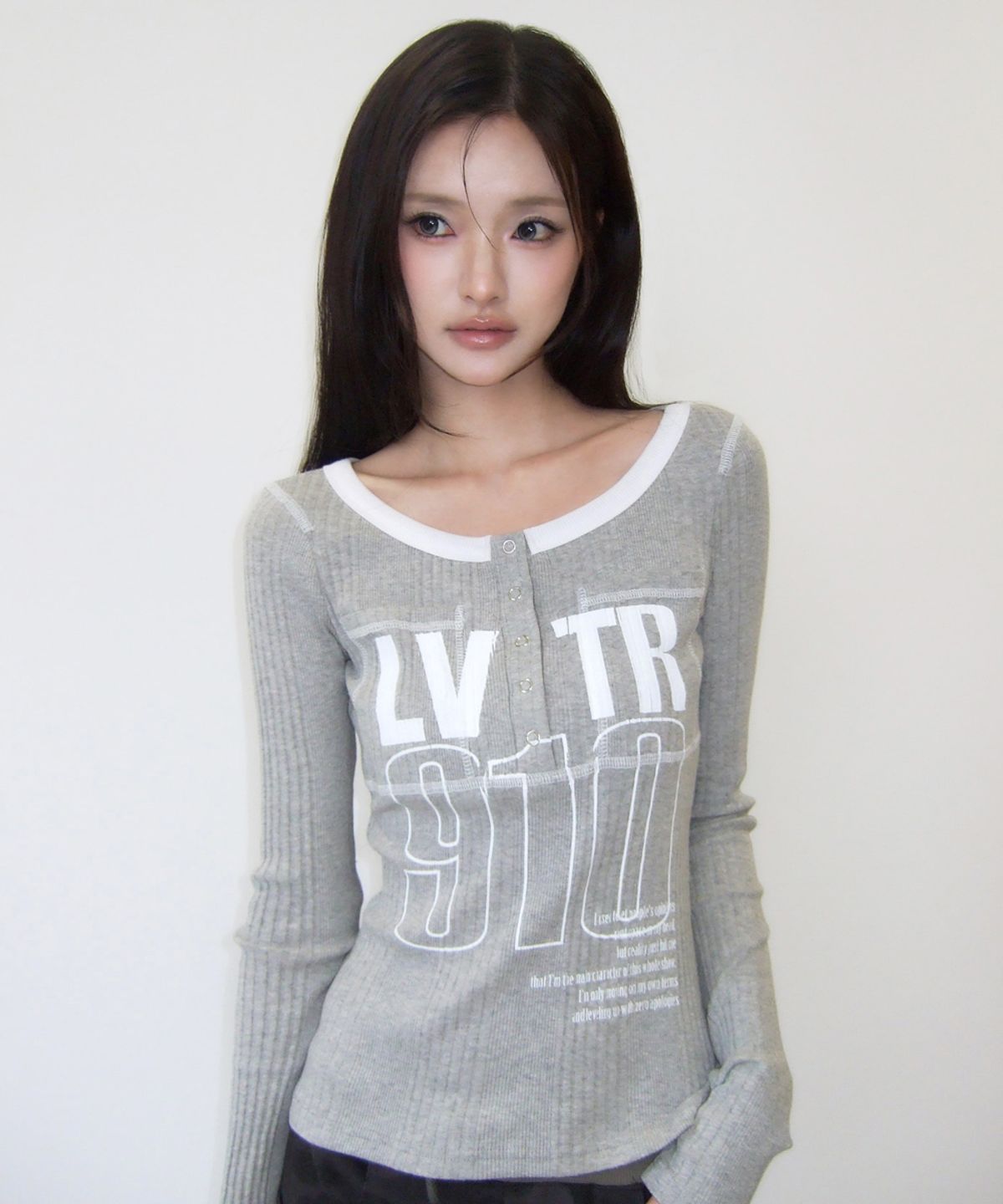 러브이즈트루(LUVISTRUE) RL LVTR 910 TEE(GRAY)