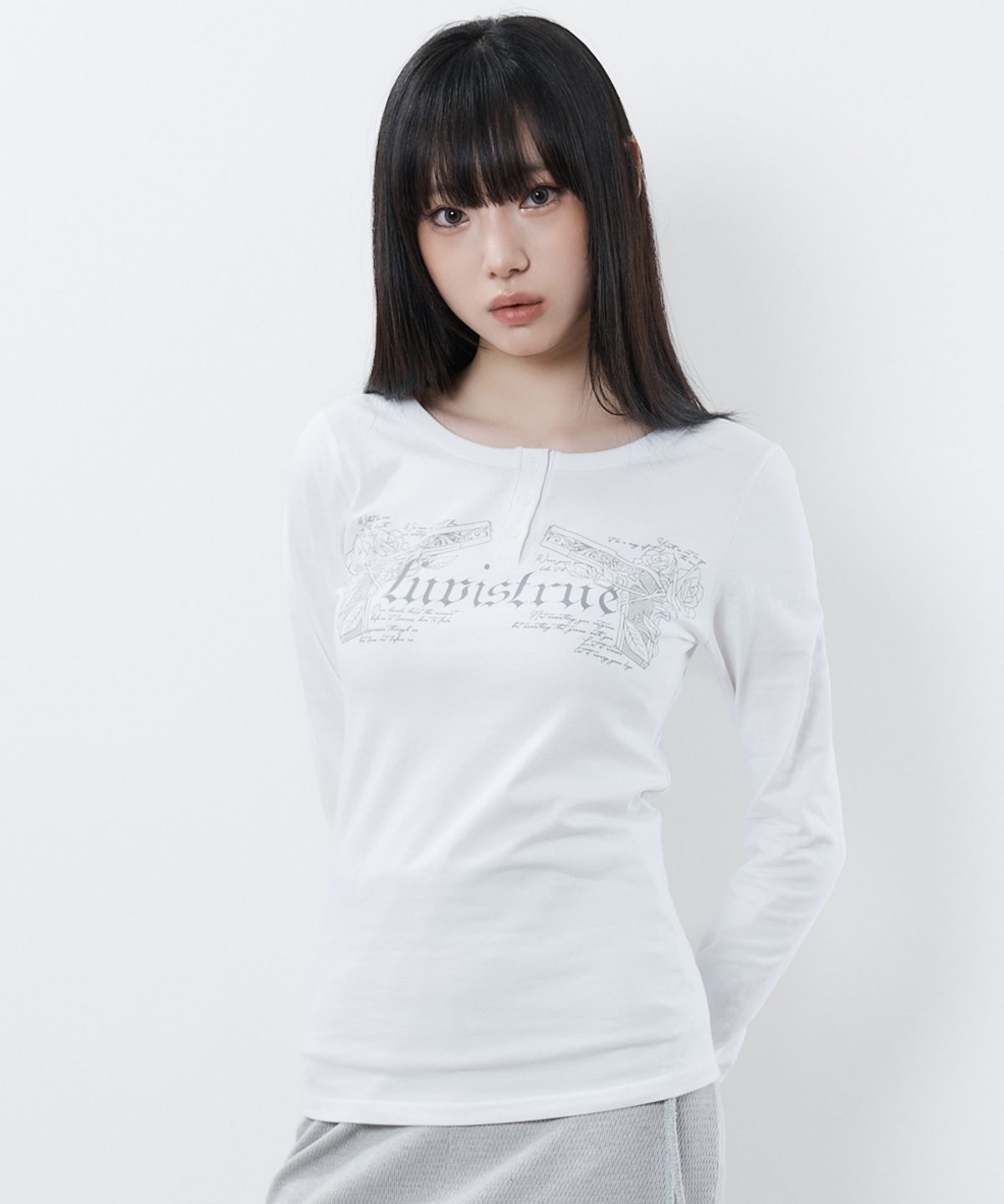 러브이즈트루(LUVISTRUE) RL DOUBLE GUN LONG SLEEVE(WHITE)