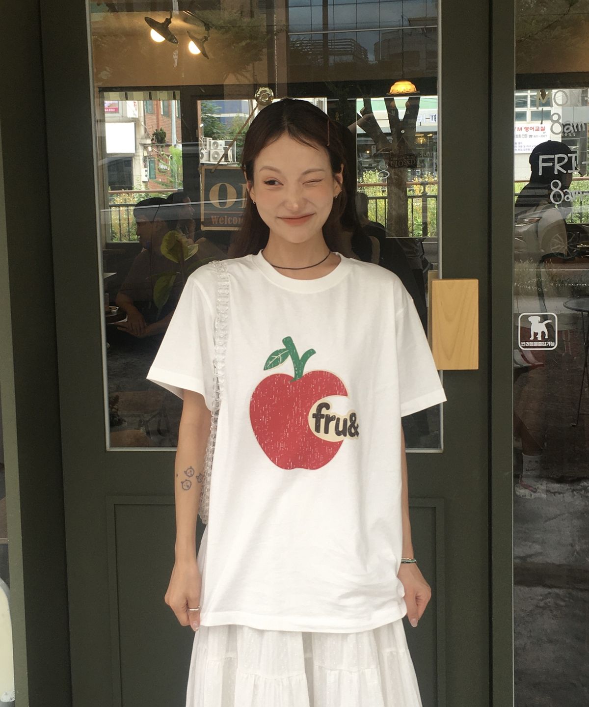 프루앤(FRUAND) GRAPHIC T-SHIRT_2COLOR