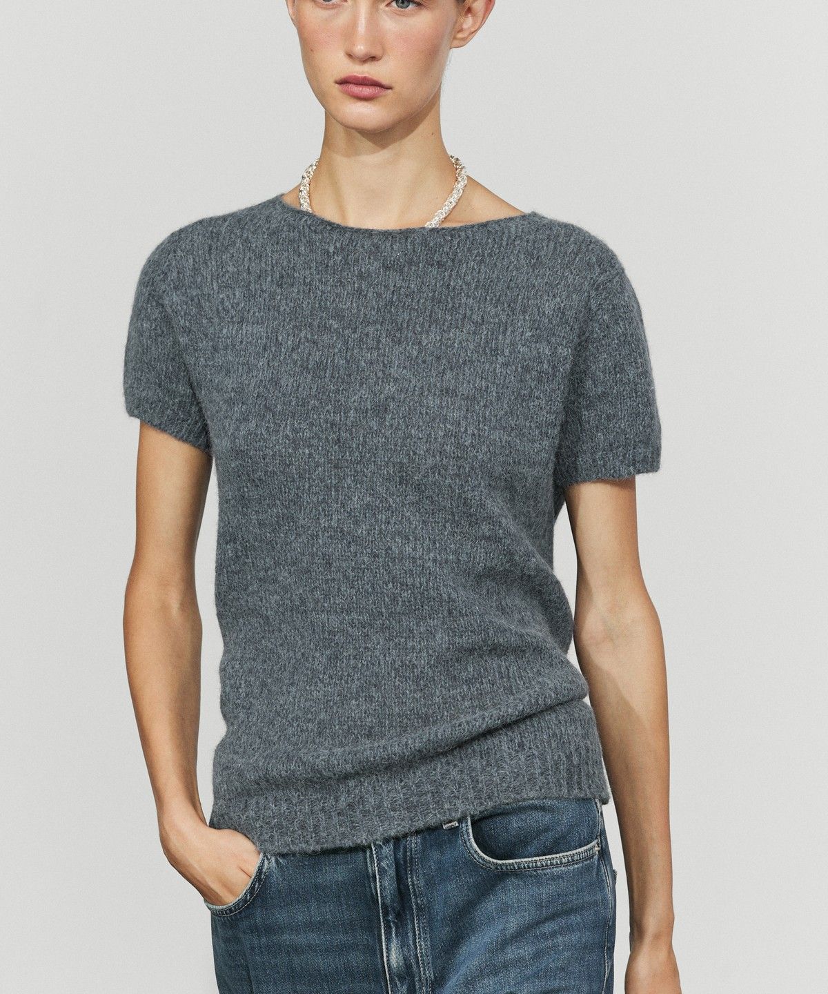 마시모두띠(MASSIMO DUTTI) 알파카 블렌드 반팔 니트 스웨터