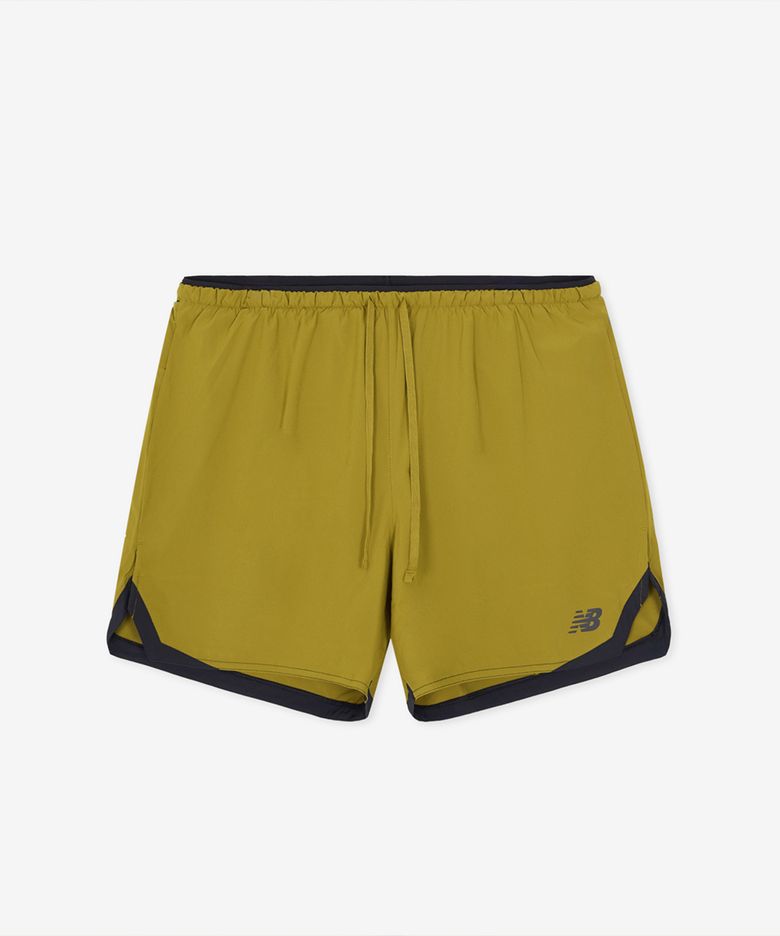 NBNVG36211 / MEN RC 에센셜 쇼츠 5인치 (D/BEIGE)