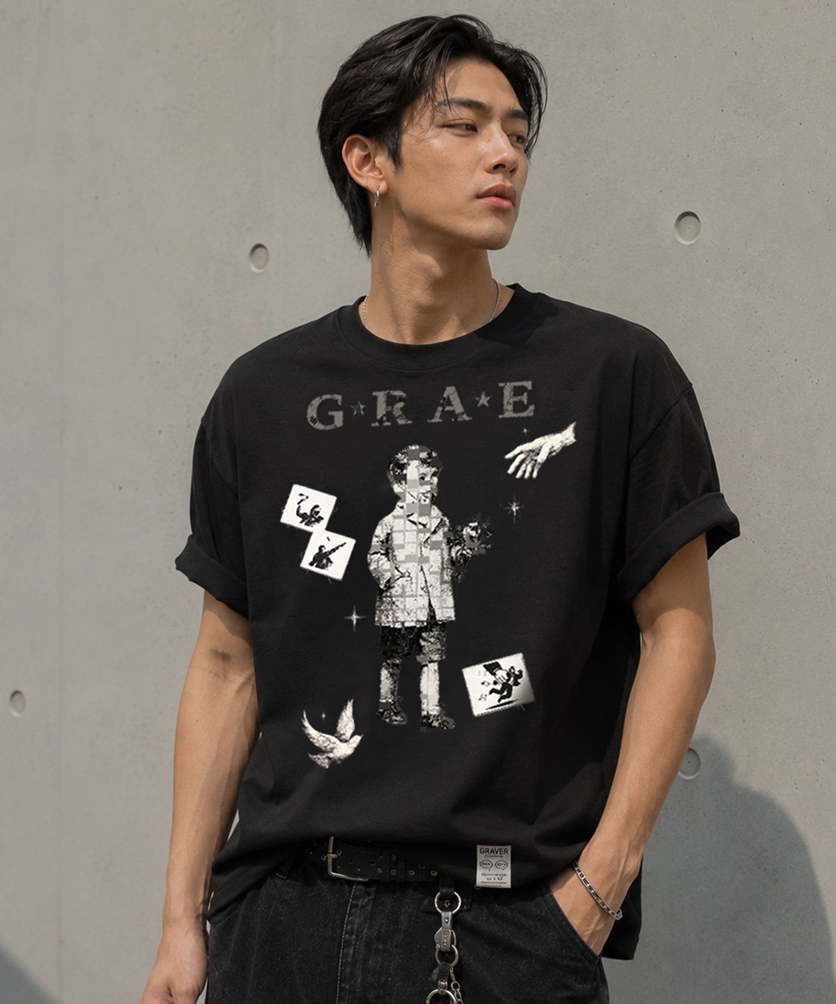 그레이버 오디너리(GRAVER ORDINARY) [ODNR UNISEX]Grae Peace 반팔 티셔츠_BLACK