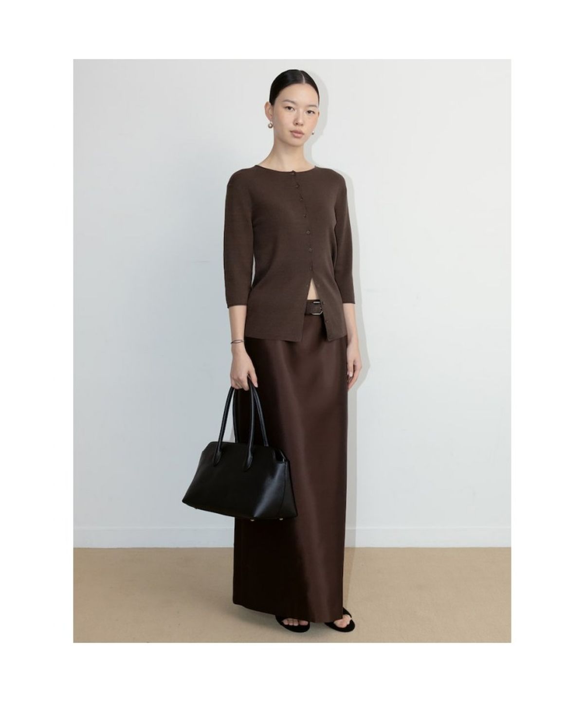 디애퍼처(THE APERTURE) Cambio Knit Cardigan  Brown (TA675AA01D)