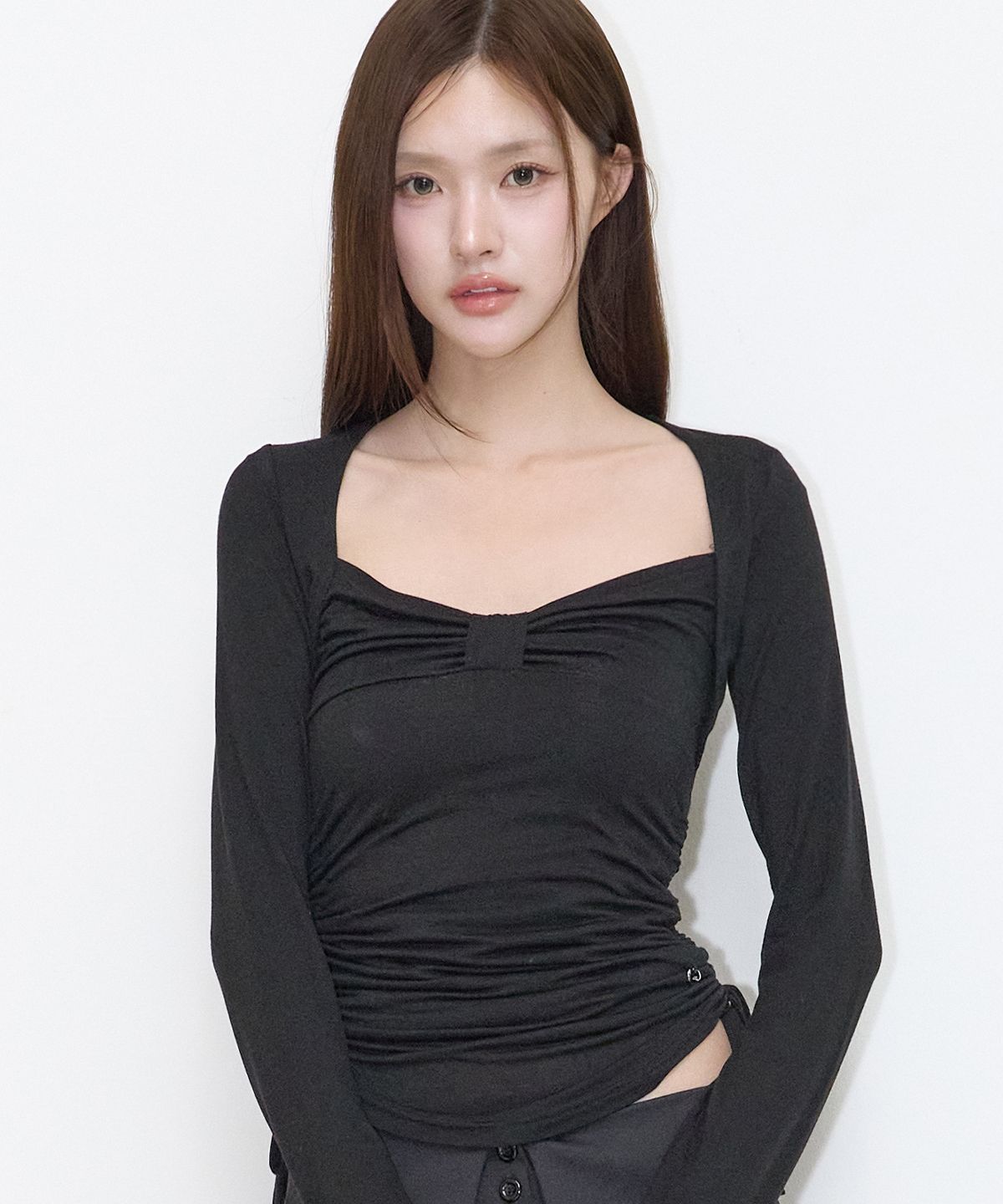 일리고(ILLIGO) 보우 볼레로 셔링 탑 블랙