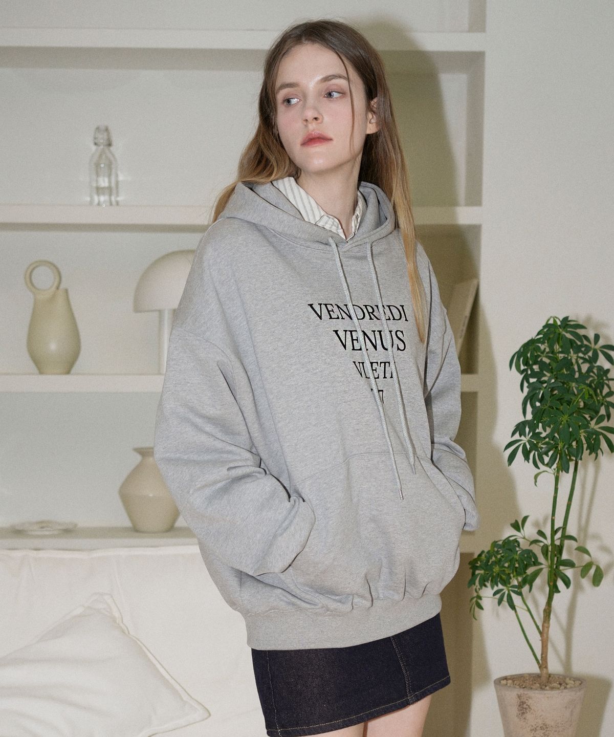 블레티(VLETI) Tentadumble Oversized Logo Hoodie (Gray)