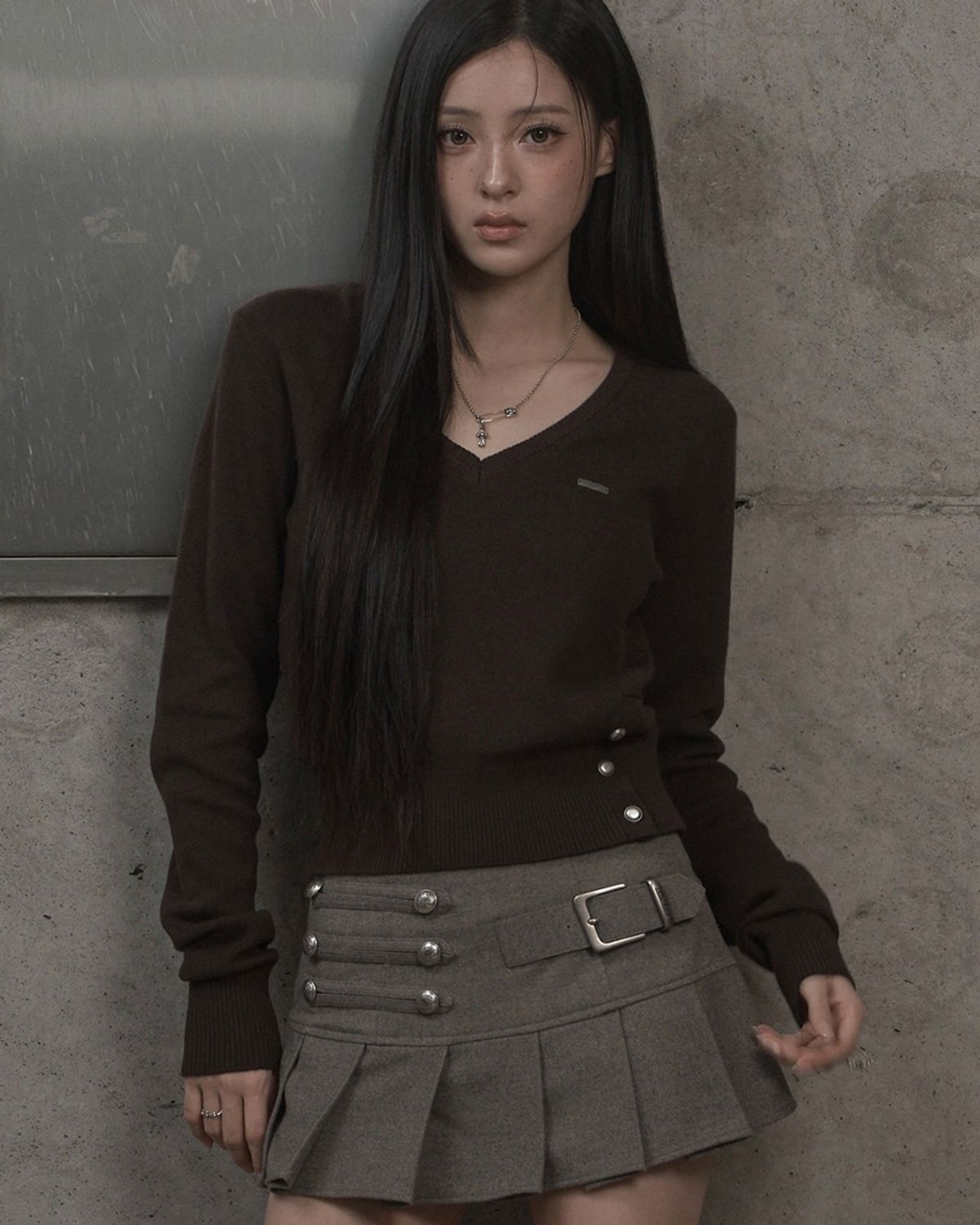 카키포인트(KHAKIPOINT) Signature V-neck Knit (brown)