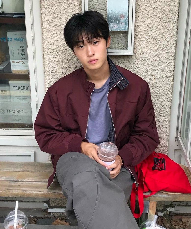 리버시블 체크 헤링턴 점퍼_버건디
