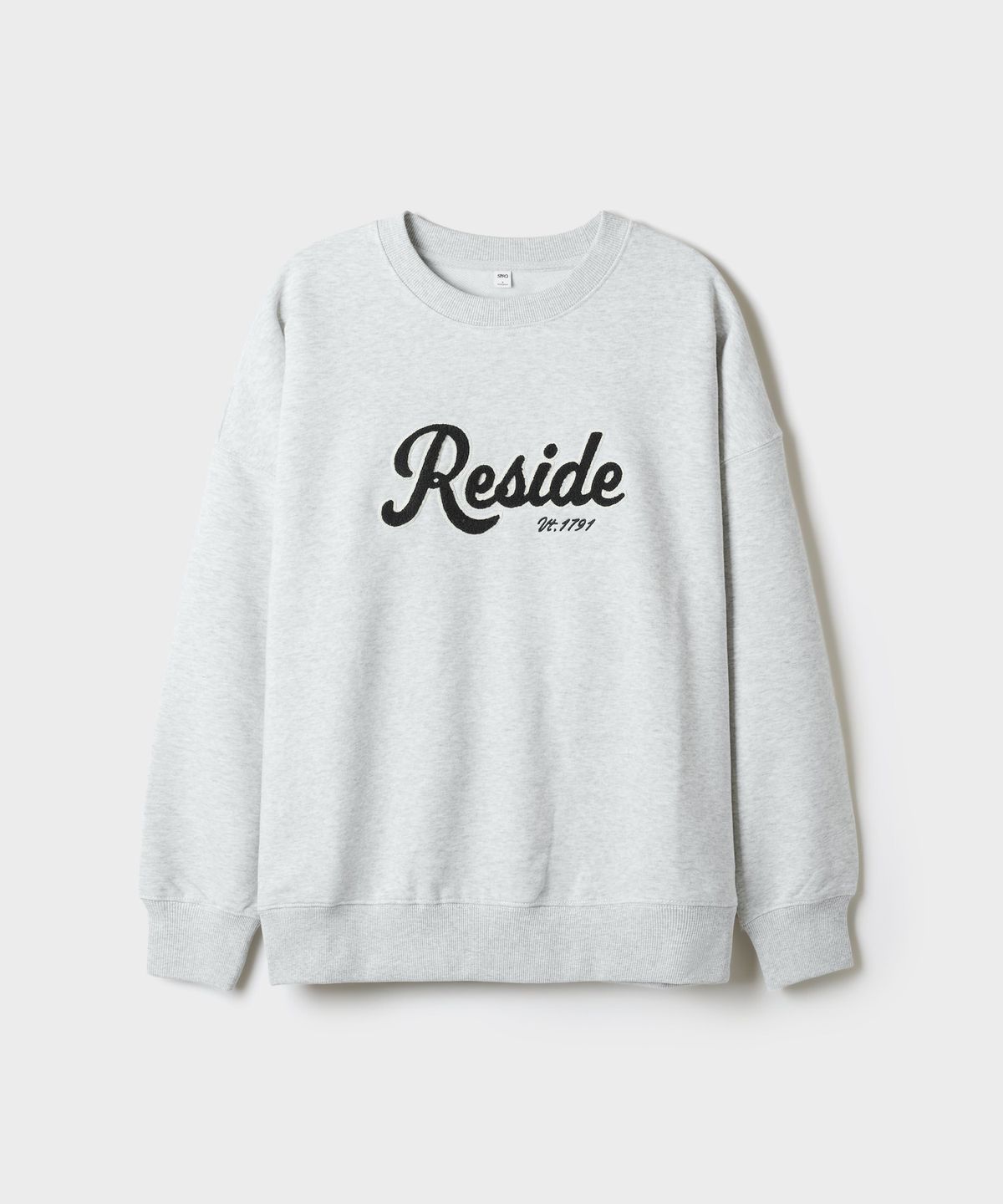 스파오(SPAO) RESIDE 스웨트셔츠_SPMNG49G53