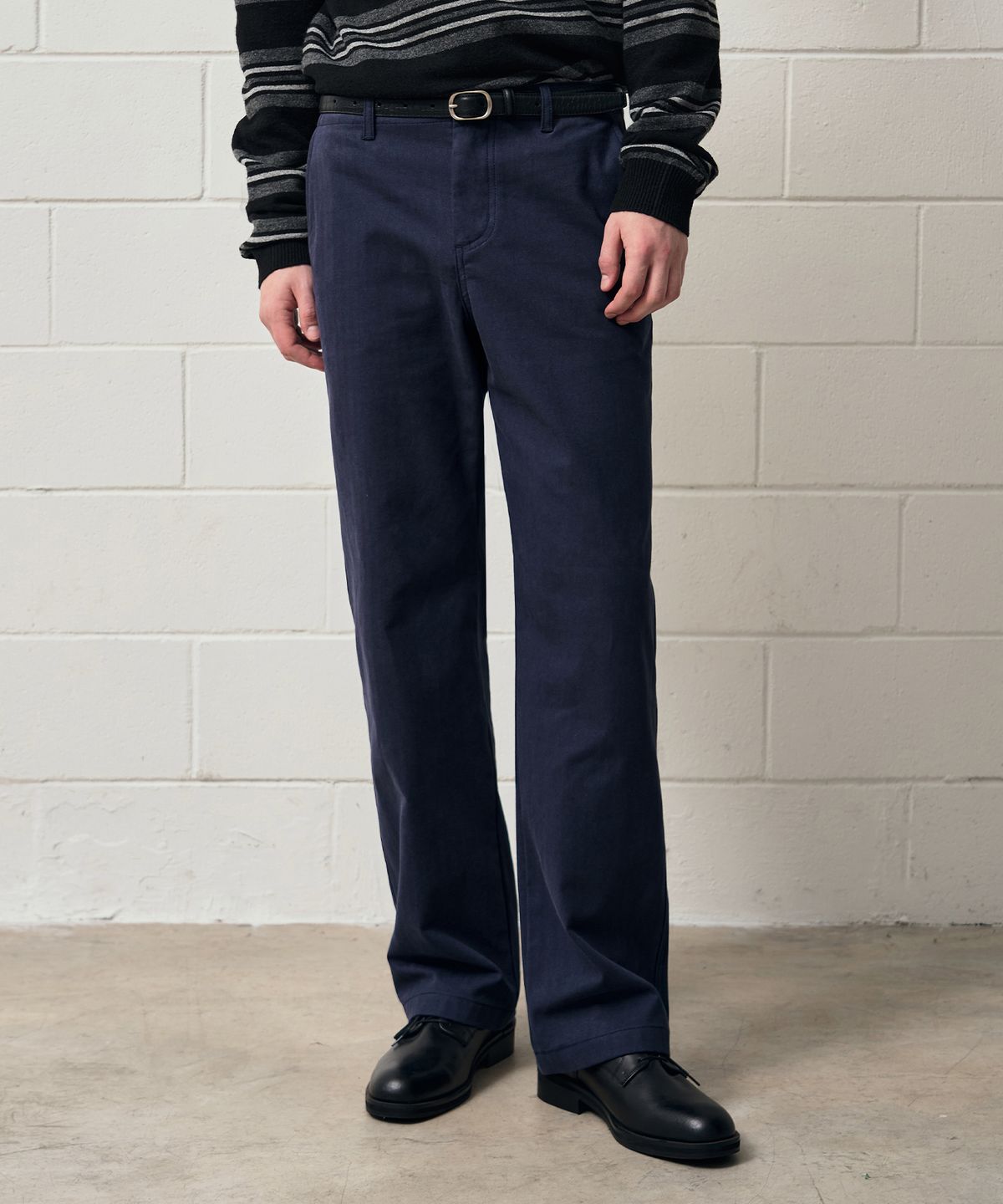 드로우핏(DRAW FIT) 로프트 헤링본 레귤러 스트레이트 팬츠 [NAVY]