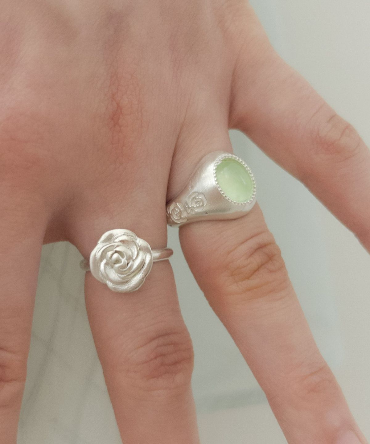 페어오브러브(PAIR OF LOVE) Prehnite Rose Stone Bold Ring