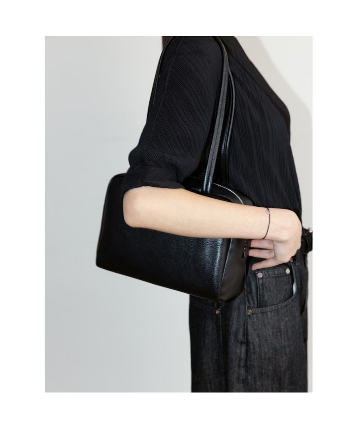디애퍼처(THE APERTURE) Marlo Bag  Black (TA67D4A115)