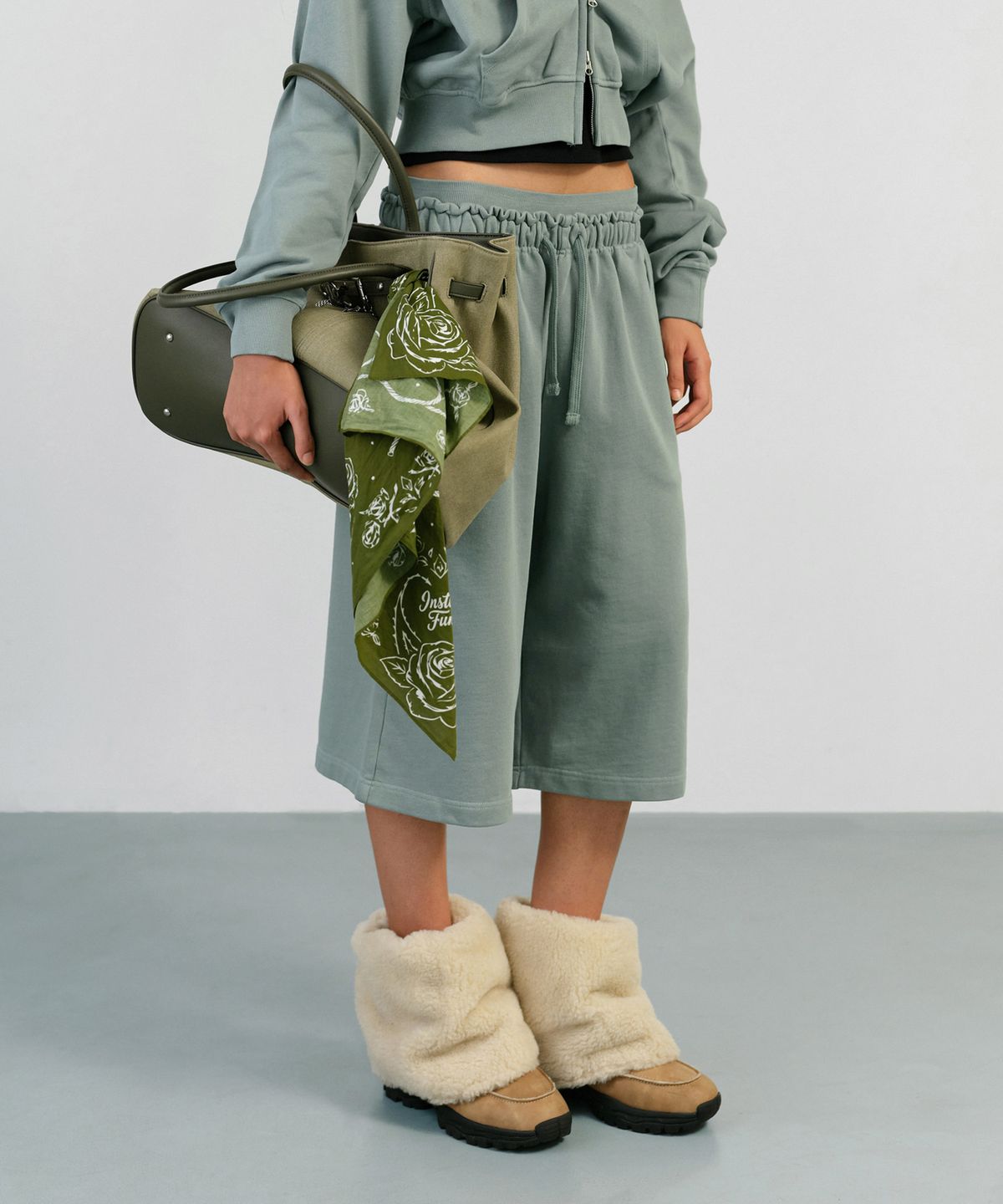 인스턴트펑크(INSTANTFUNK) WASHED DOUBLE WAIST BURMUDA PANTS - MINT