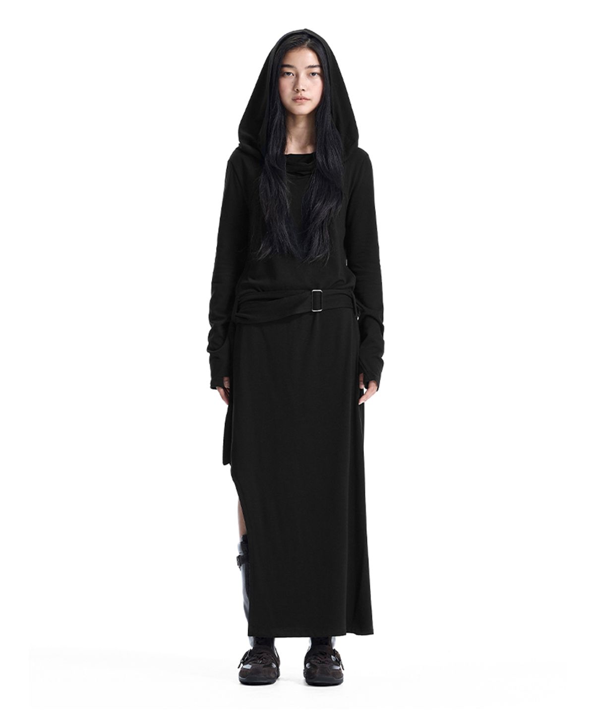 트리밍버드(TREEMINGBIRD) Hooded One-Shoulder Maxi Dress [ Black ]