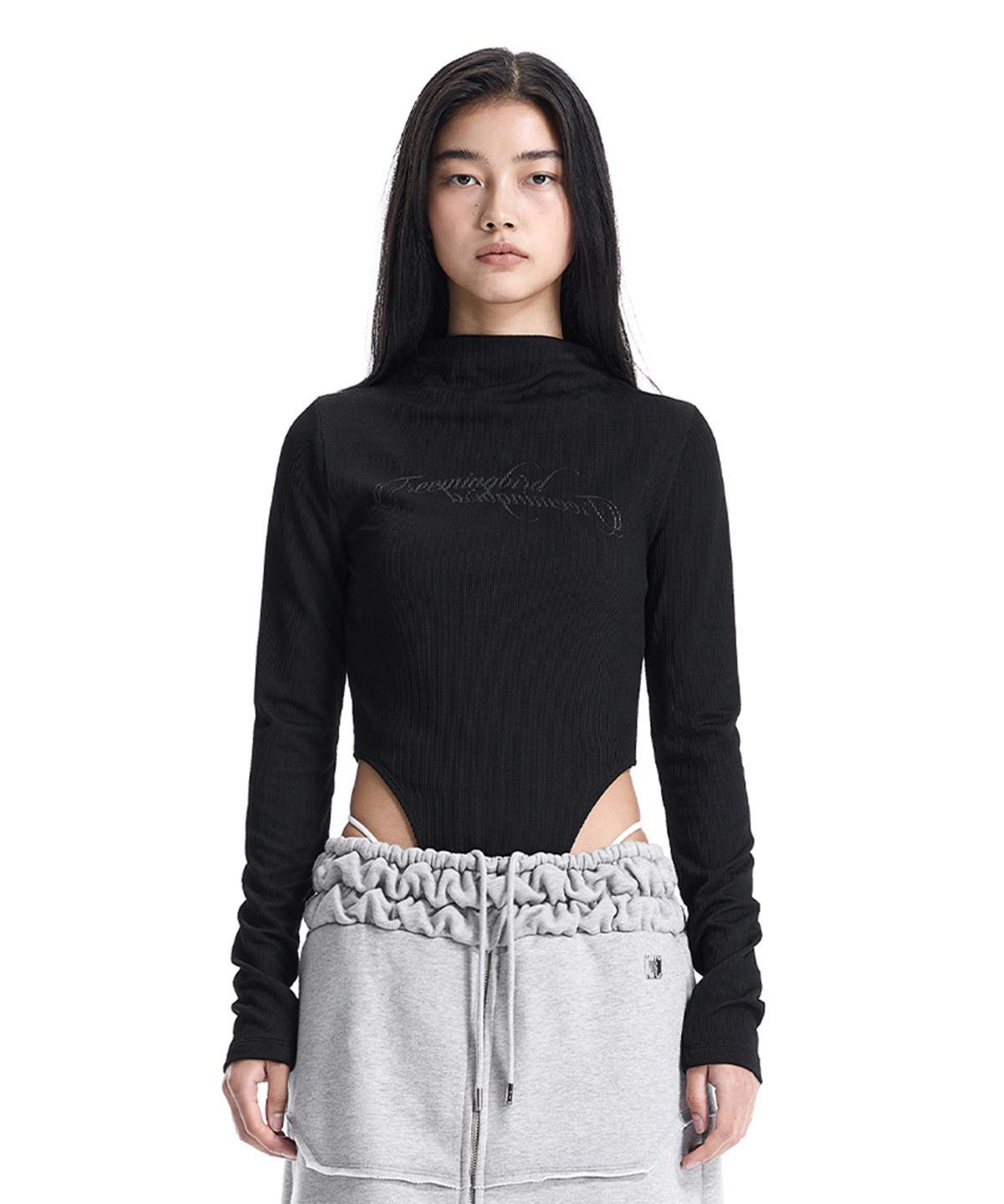트리밍버드(TREEMINGBIRD) Script Logo Mock Neck Bodysuit [ Black ]