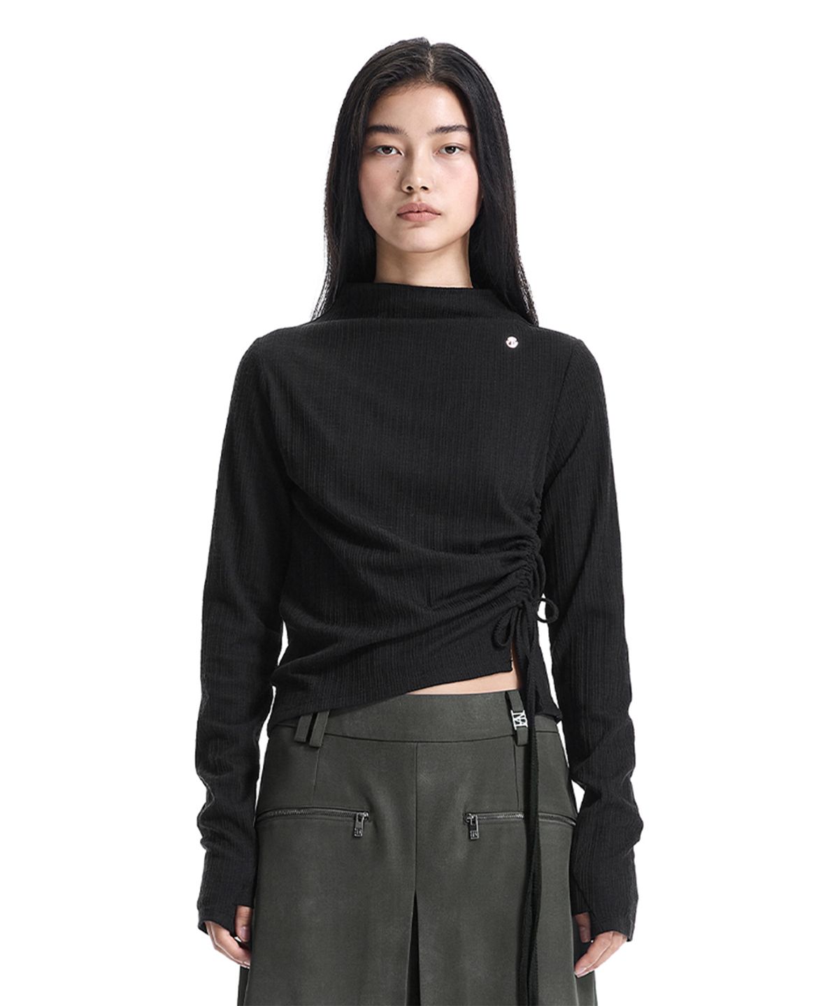 트리밍버드(TREEMINGBIRD) String Ribbed Mock Neck Long Sleeve T-Shirt [ Black ]