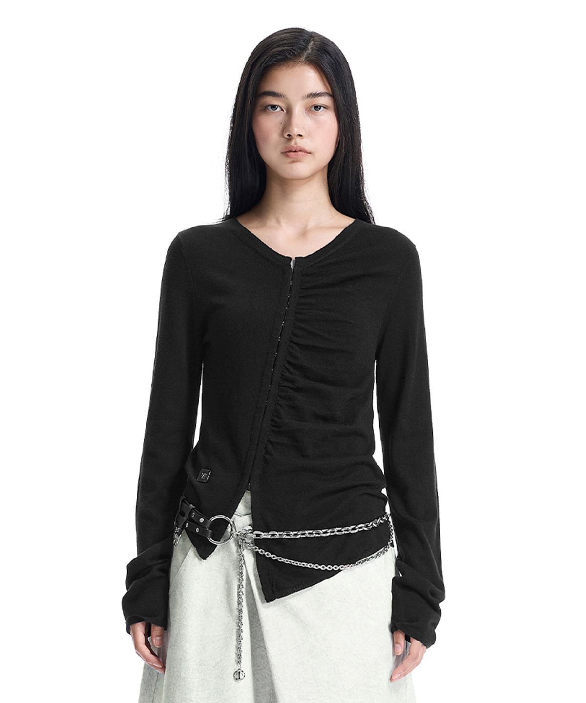트리밍버드(TREEMINGBIRD) Hook-Detail Shirred Cardigan [ Black ]