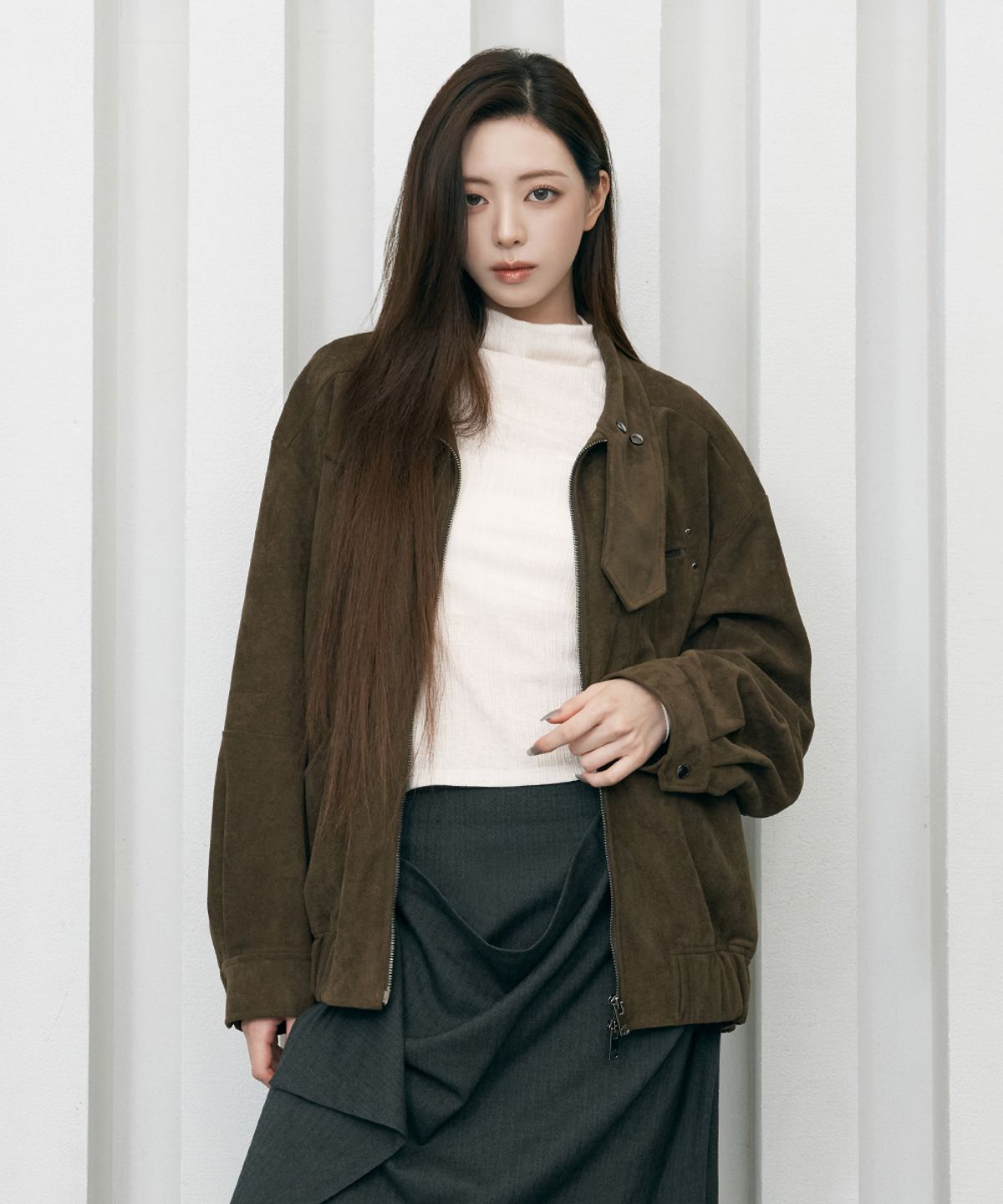 트리밍버드(TREEMINGBIRD) Tie-Detail Suede Jumper [ Brown ]