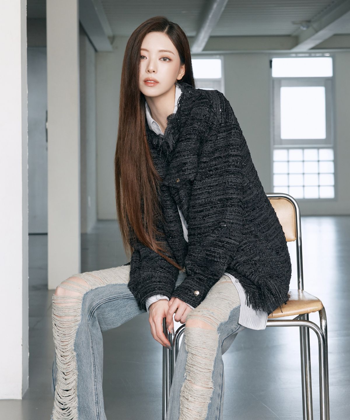 트리밍버드(TREEMINGBIRD) Frayed-Hem Tweed Jacket [ Black ]