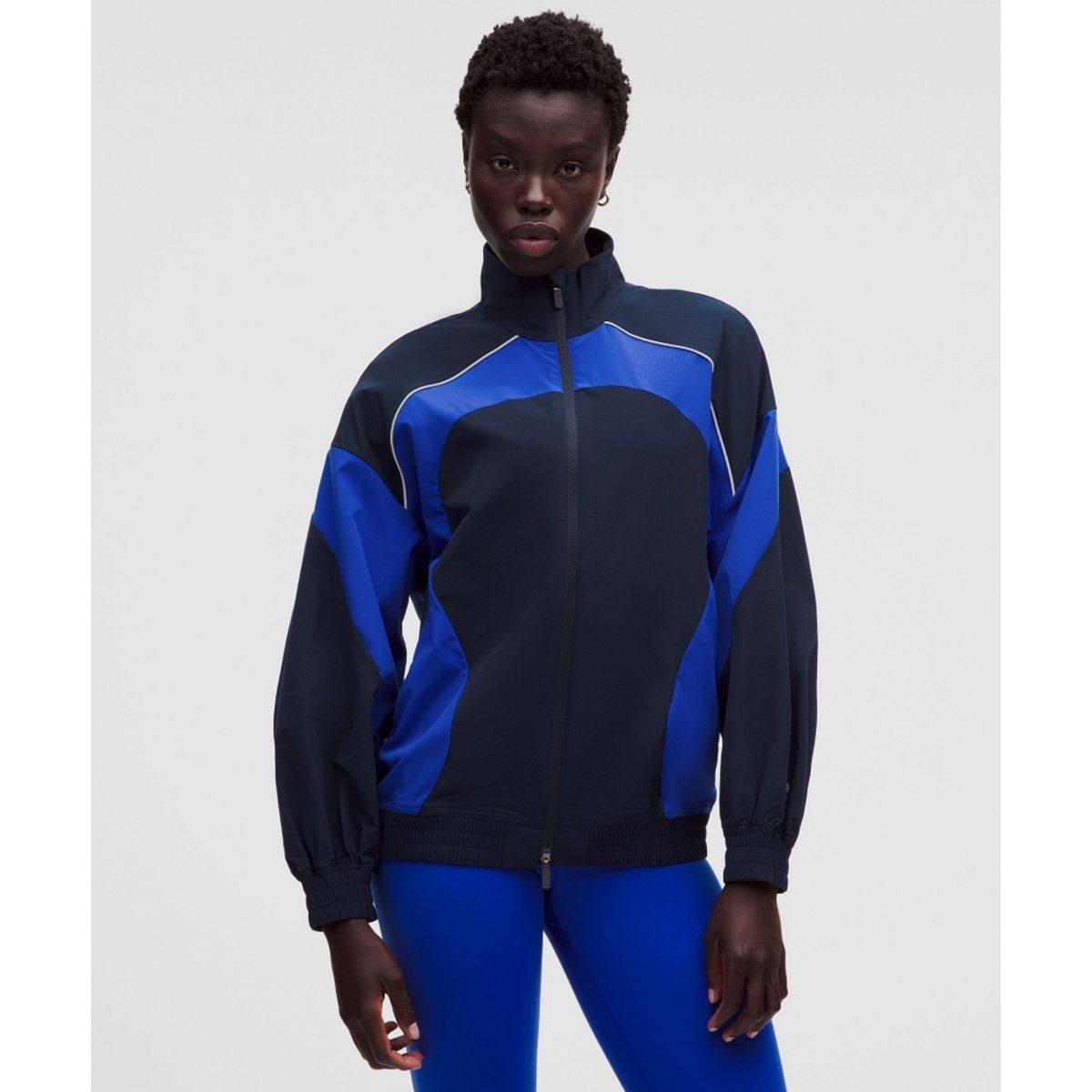 룰루레몬(LULULEMON) 벤틸레이티드 오버사이즈드 트랙 재킷  TRNV BEBA