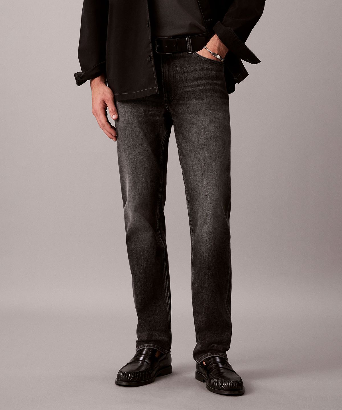 캘빈클라인 진(CALVIN KLEIN JEANS) 슬림 스트레이트 오닉스 크러시 37.5 데님 4RF766G WIK