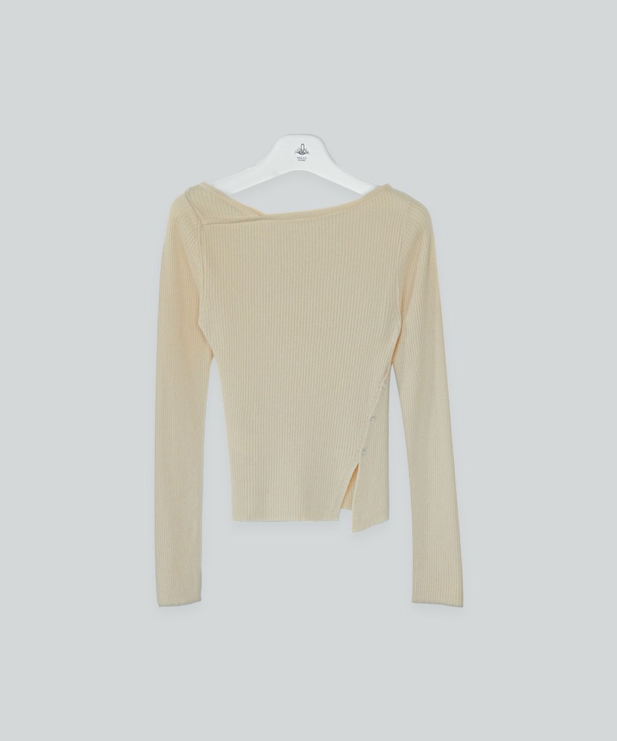 더밀루이(THEMILUI) Geneva button knit (Ivory)