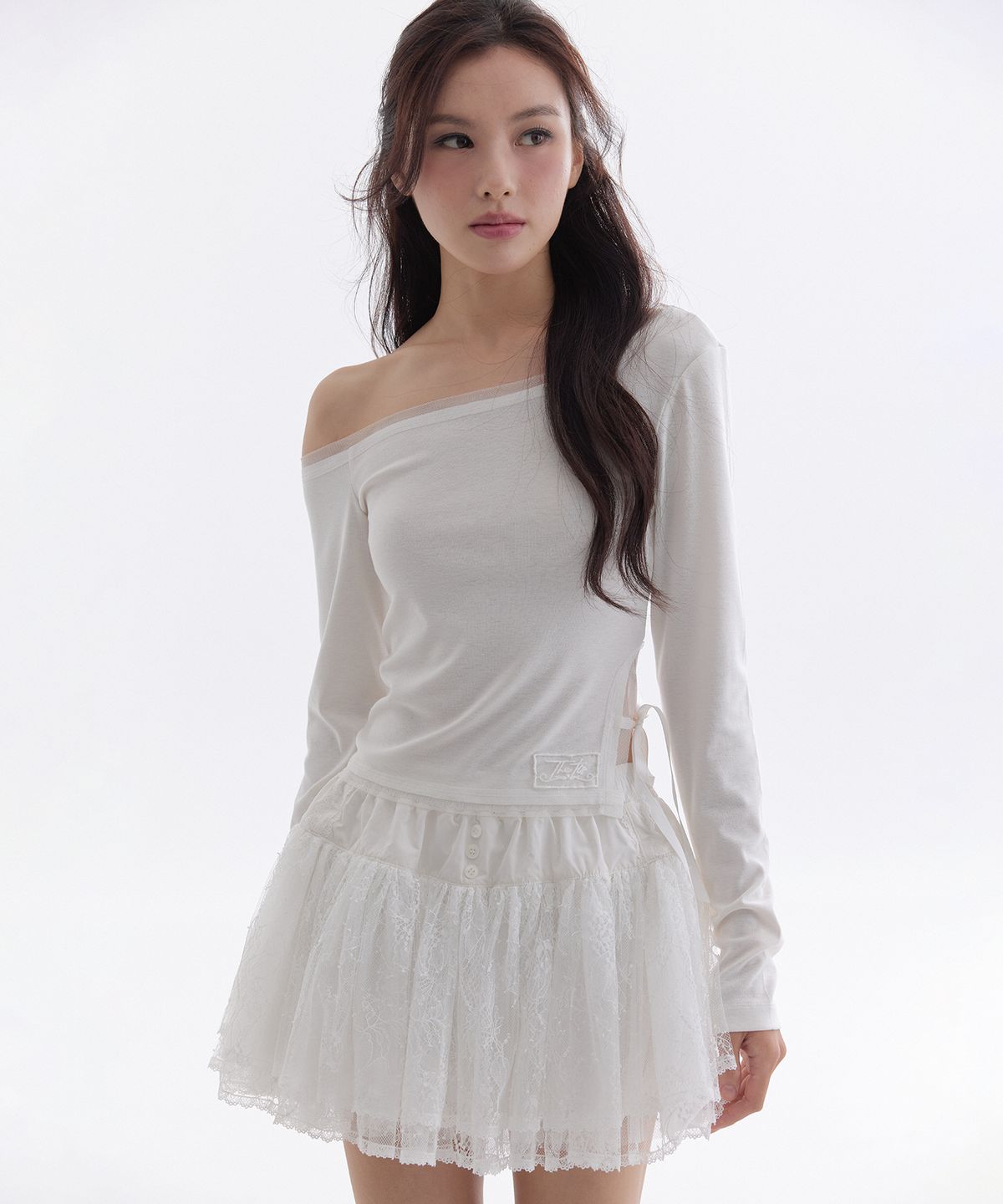 더티스(THETIS) PURE MESH SATIN RIBBON T-SHIRT_TT6S213IV