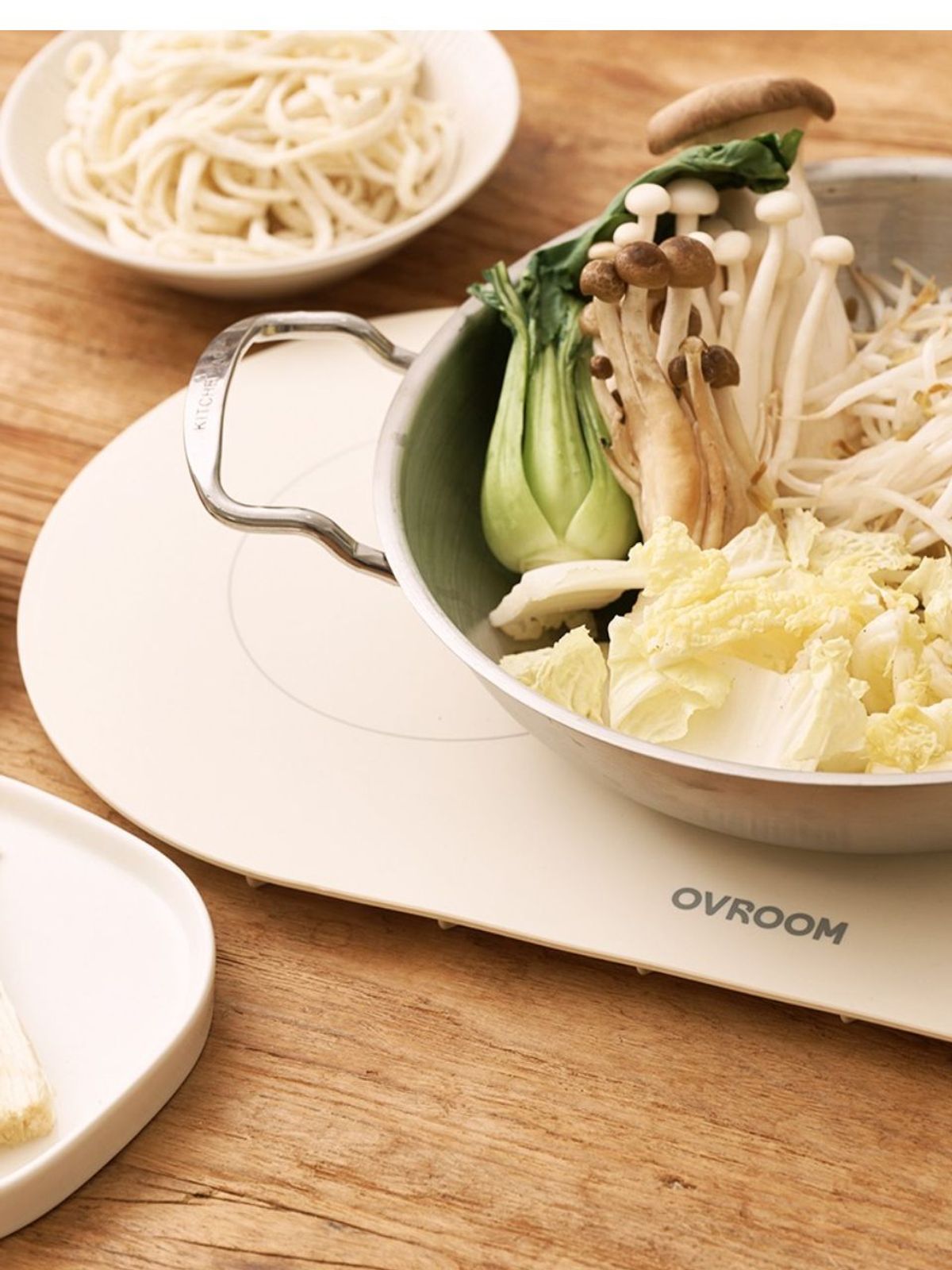 오브룸(OVROOM) 테이블 온 푸드워머 접이식 음식 보온 테이블 매트 OV-FA21