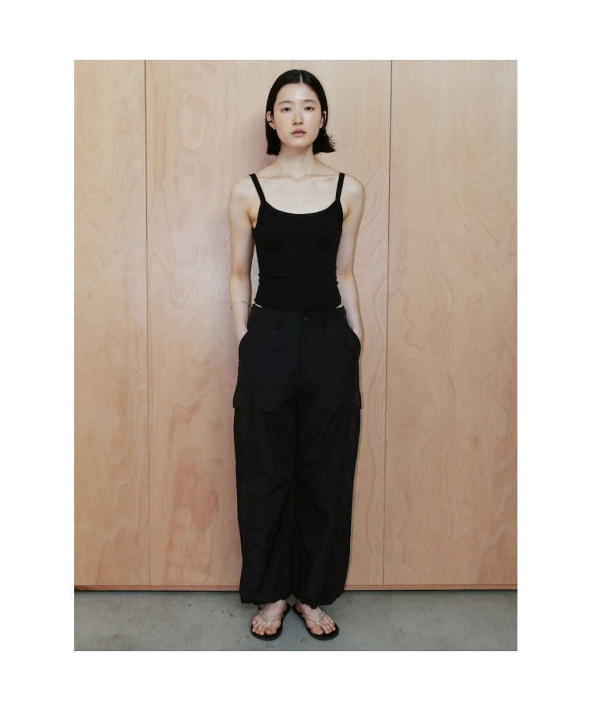 디애퍼처(THE APERTURE) Joseph Worker Pants  Black (TA6421A025)