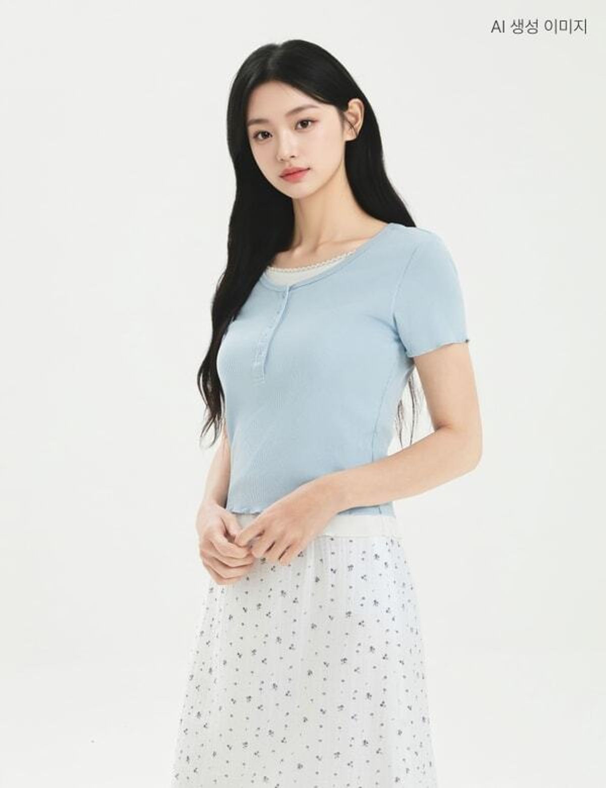 로엠(ROEM) 헨리넥 레이어드 반팔티 RMHWG38RT5