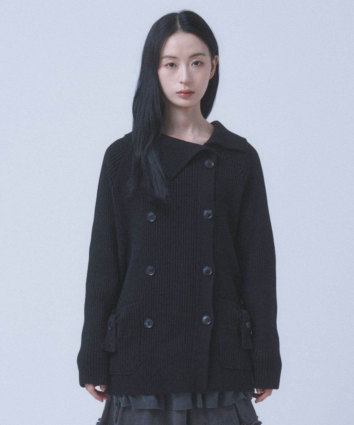 뚜오미오(TUOMIO) FOLDED COLLAR CARDIGAN [BLACK]