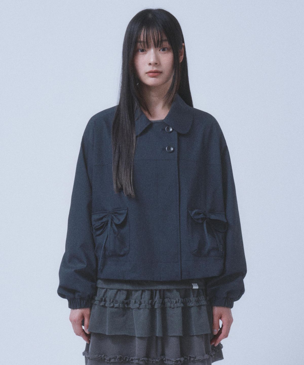 뚜오미오(TUOMIO) RIBBON POCKET JACKET [NAVY]