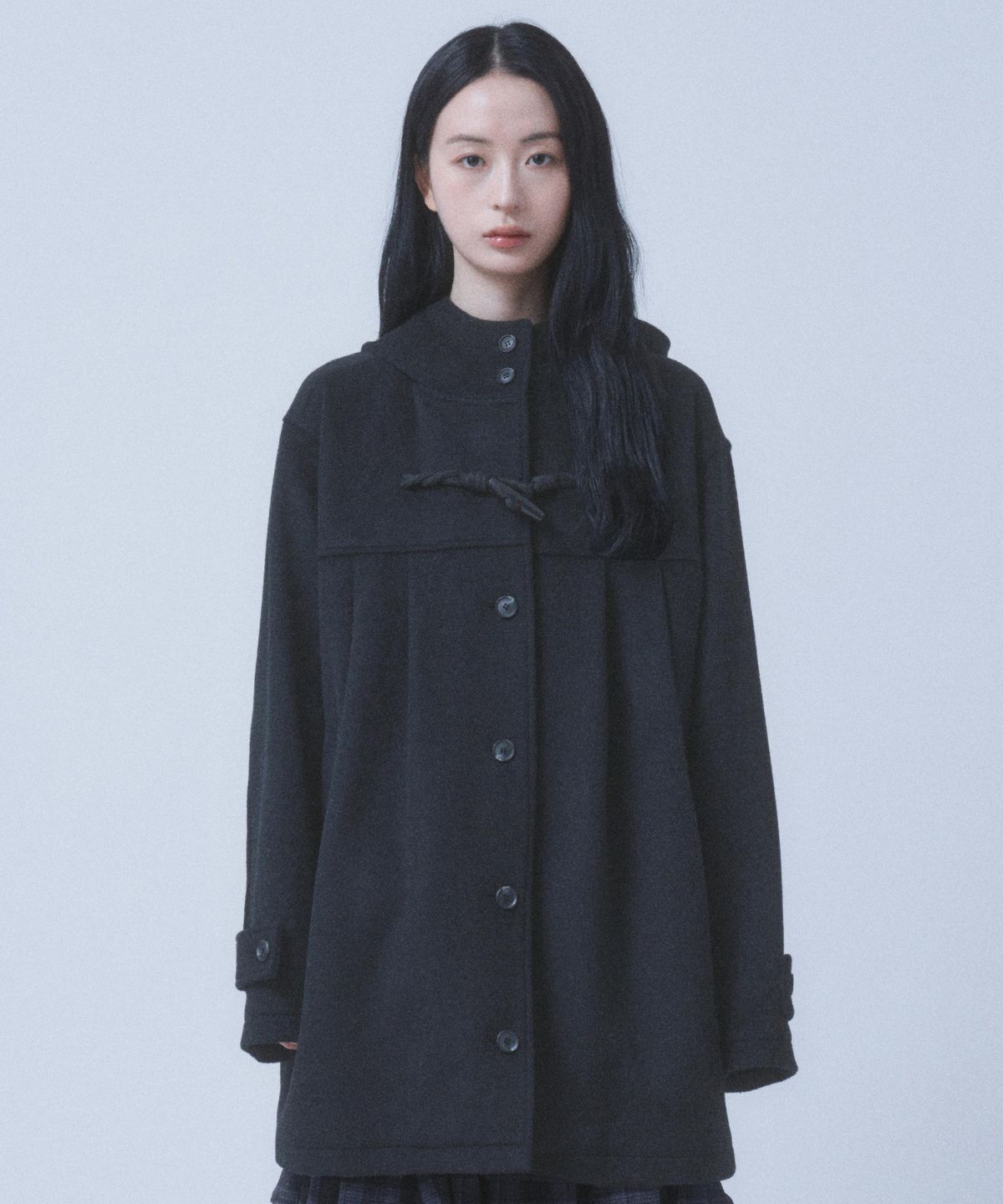 뚜오미오(TUOMIO) PLEATED TOGGLE WOOL COAT [BLACK]