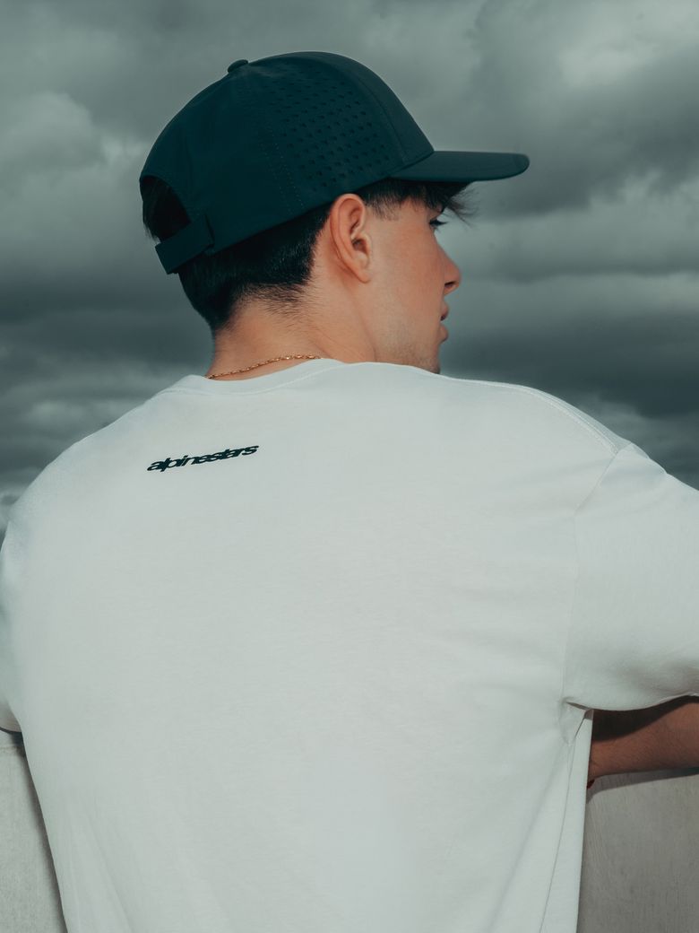 MANDATE OVERSIZED SS CSF TEE - CEMENT
