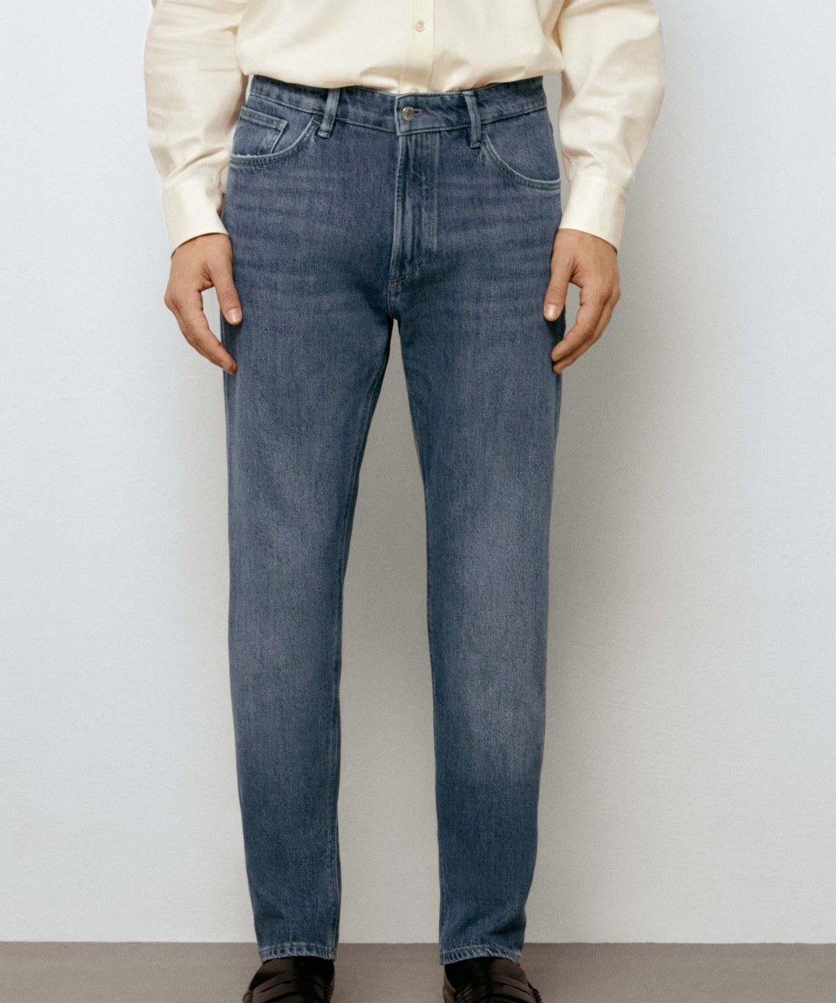 마시모두띠(MASSIMO DUTTI) 스톤 워싱 슬림 핏 진
