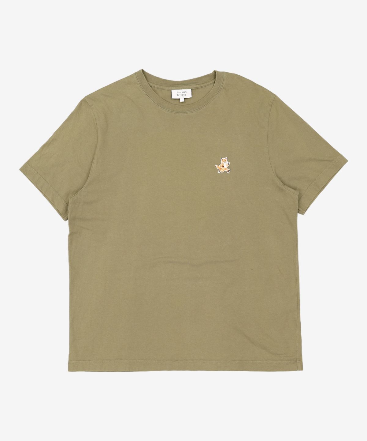 메종 키츠네(MAISON KITSUNE) 스피디 폭스 패치 컴포트 반소매 티셔츠 - 베이 리프 / MM00125KJ00080079 L