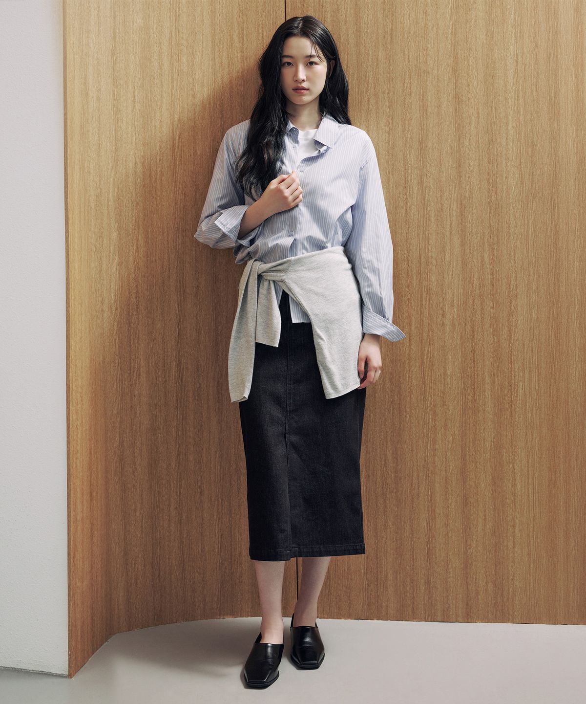 마인드브릿지 우먼(MIND BRIDGE WOMEN) [W]H라인 아웃포켓 블랙 데님 스커트