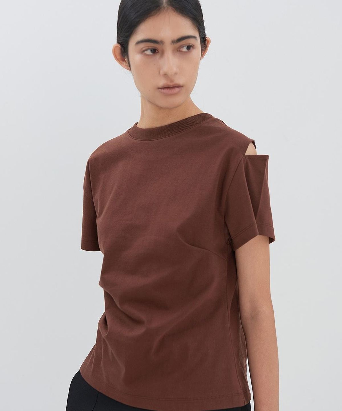 래코드(RECODE) Backward Shoulder Slit Shirring Top RJTAM26596BRX