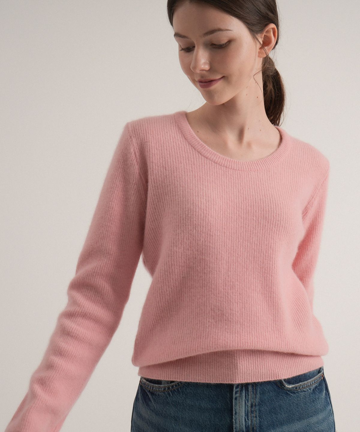 블레티(VLETI) Raccoon U-neck Ribbed Knit (Pink)