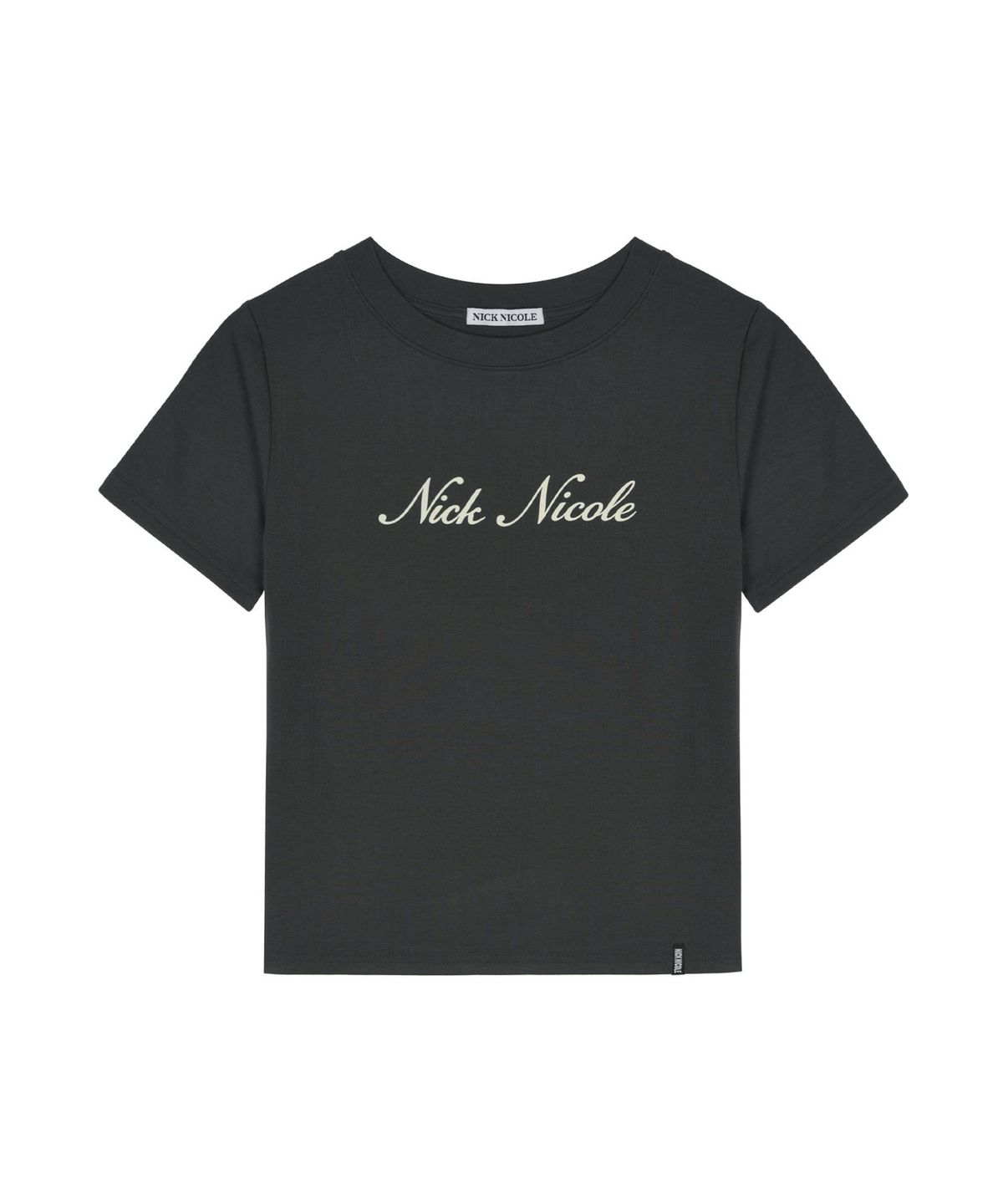 닉앤니콜(NICK&NICOLE) NICOLE LOGO GRAPHIC HALF TOP_CHARCOAL