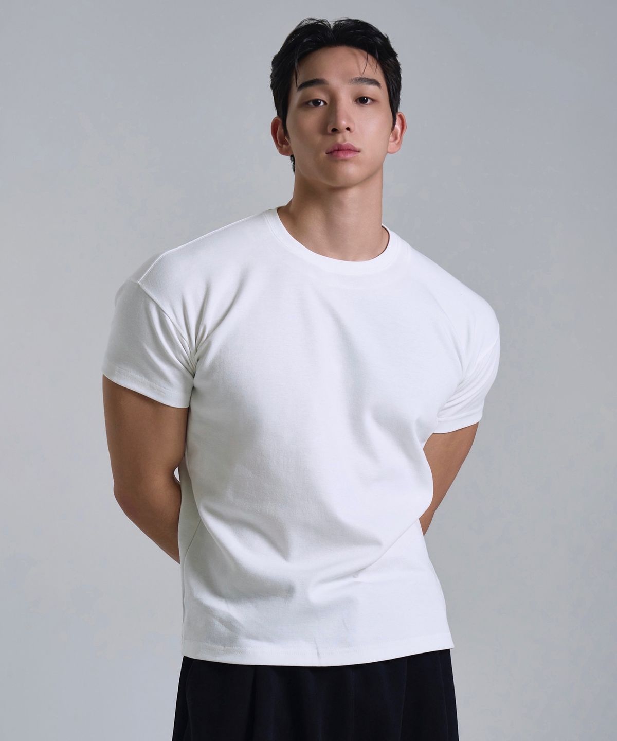 베르만 어패럴(VERMANN APPAREL) 에센셜 머슬핏 반팔 티셔츠 3colors