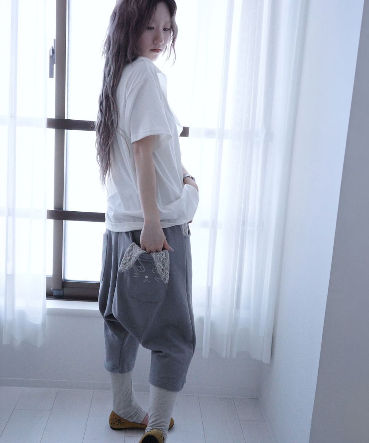이스페이스(EEESPACE) Cat Ear Pocket Pants (Charcoal)