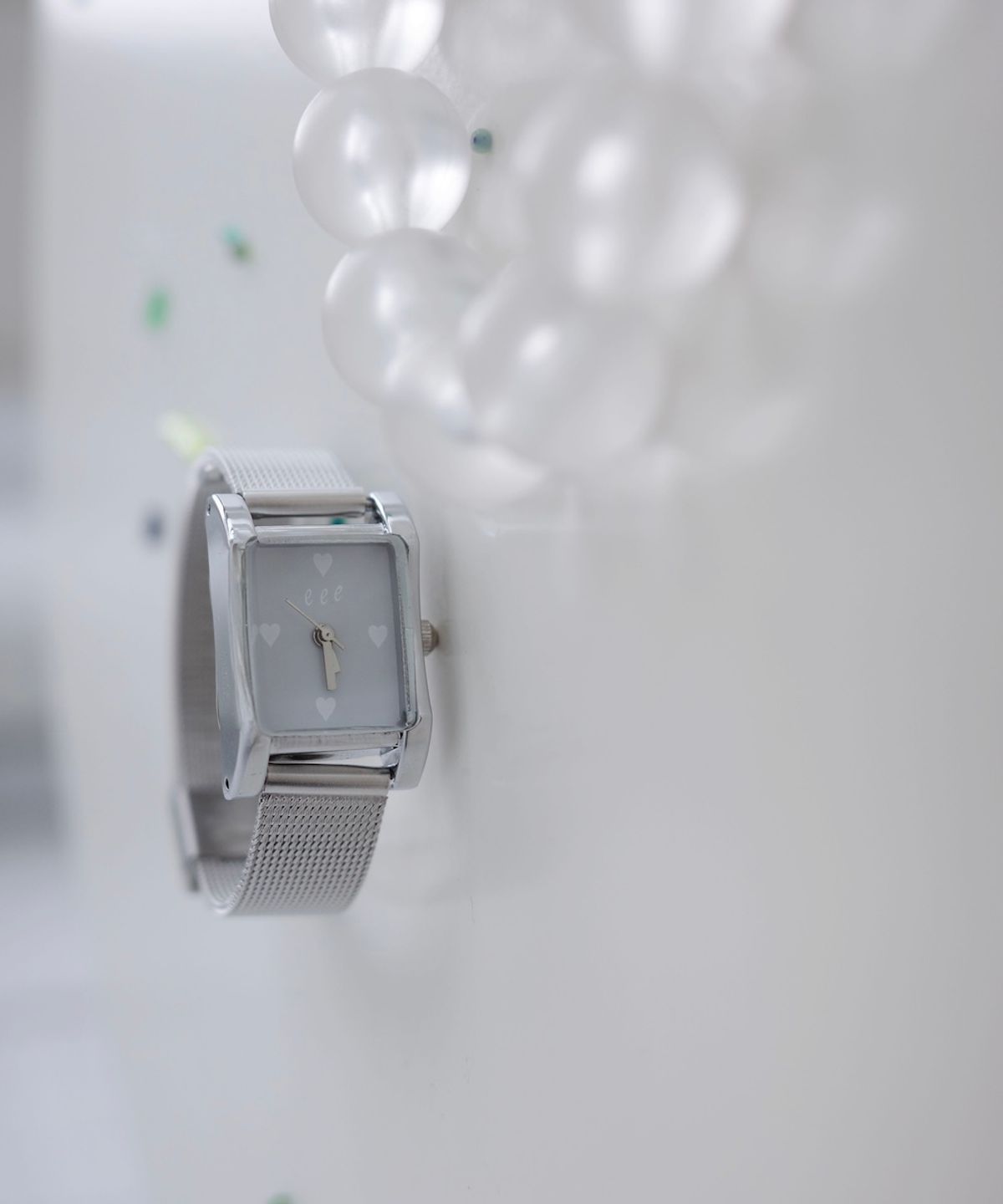 이스페이스(EEESPACE) Bubble Heart Watch (Silver White)
