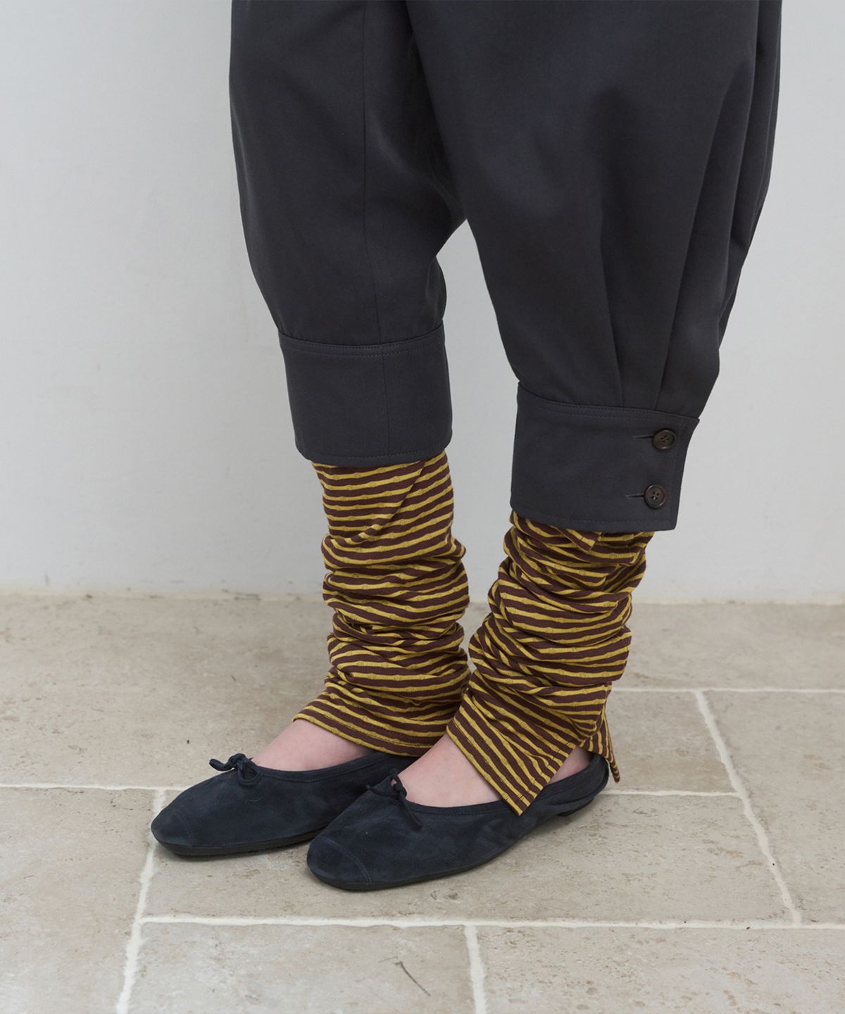 마조네(MA JOURNEE) STRIPE FOLDED LEG WARMER_BROWN
