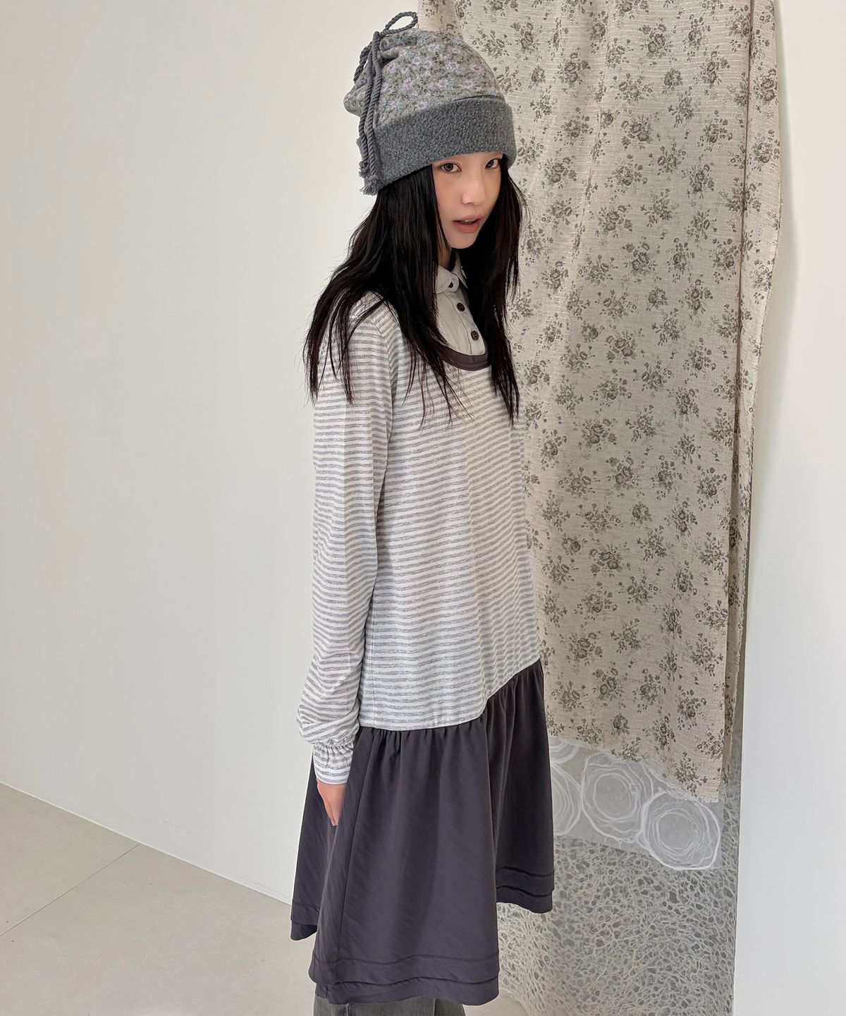 에이이에이이(AEAE) LAYERED ONE PIECE [GREY]