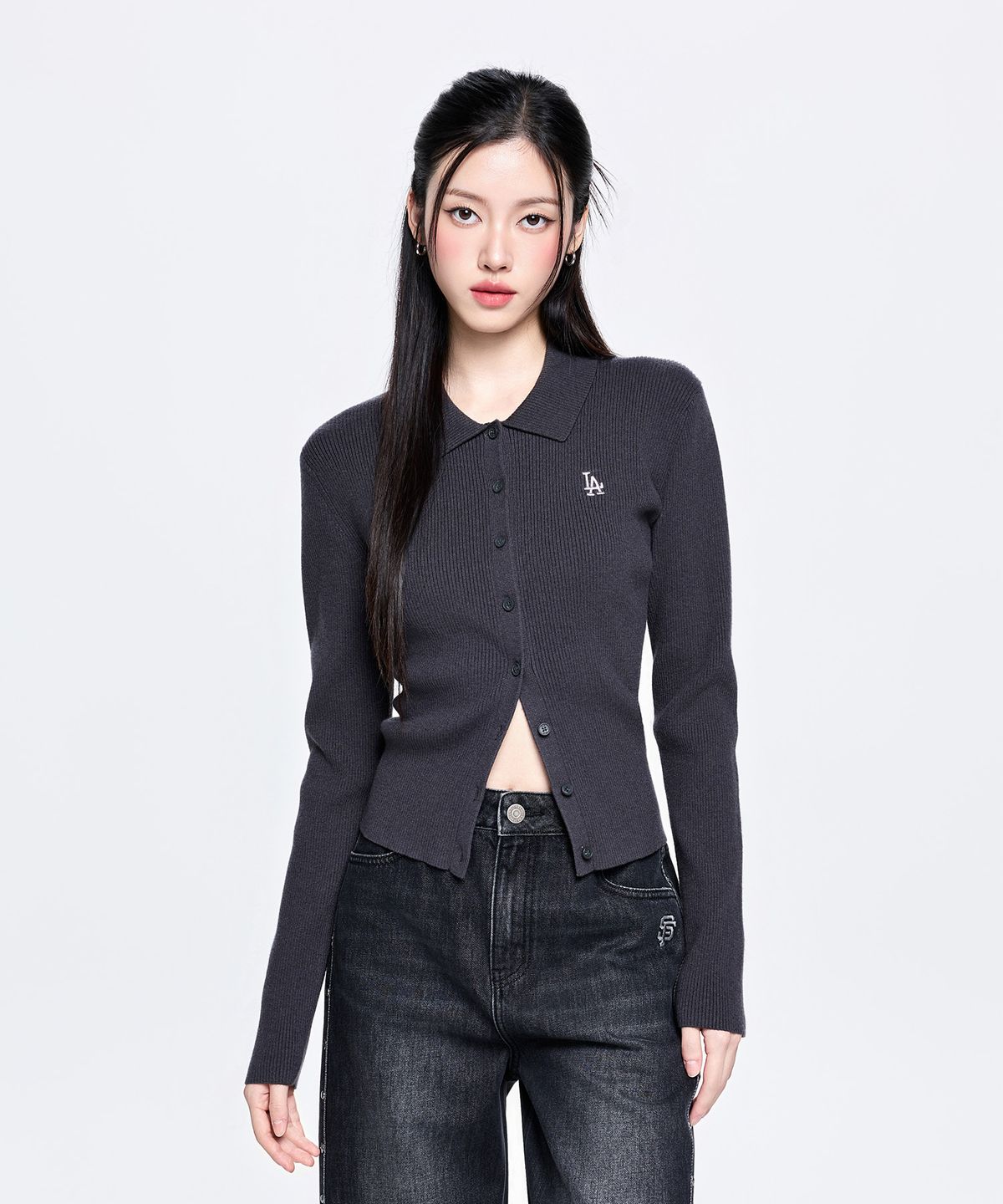 엠엘비(MLB) 여성 베이직 립 버튼 카라 가디건 LA (D.Charcoal Grey)