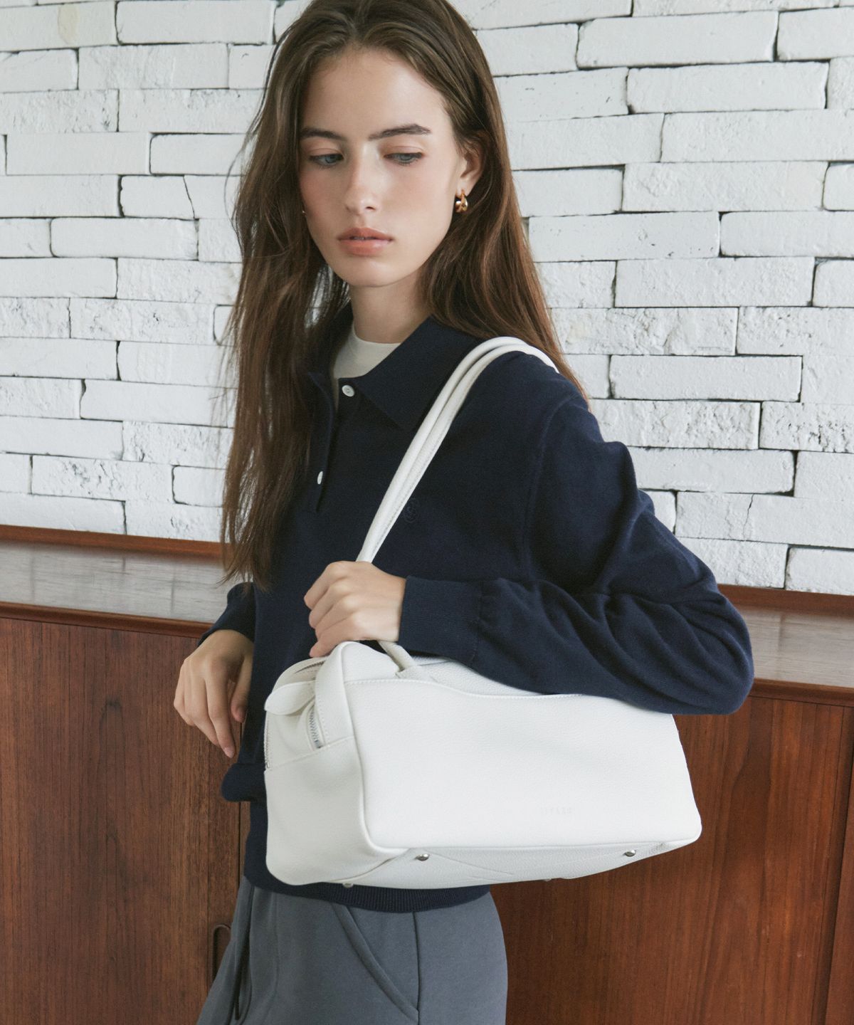 시야쥬(SIYAZU) SIAC3137 Puff Bag_Ivory